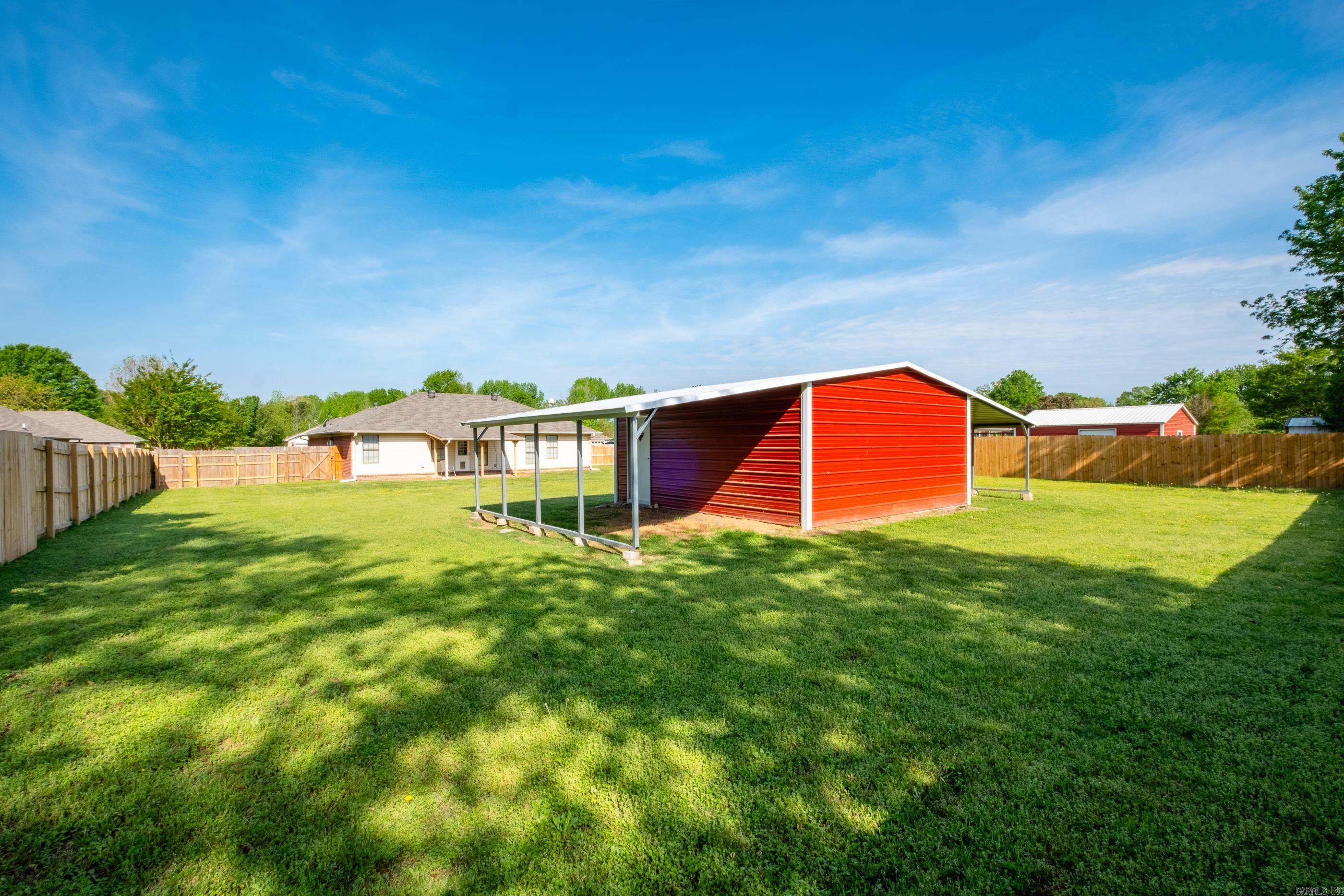 DOVE CREEK - Residential