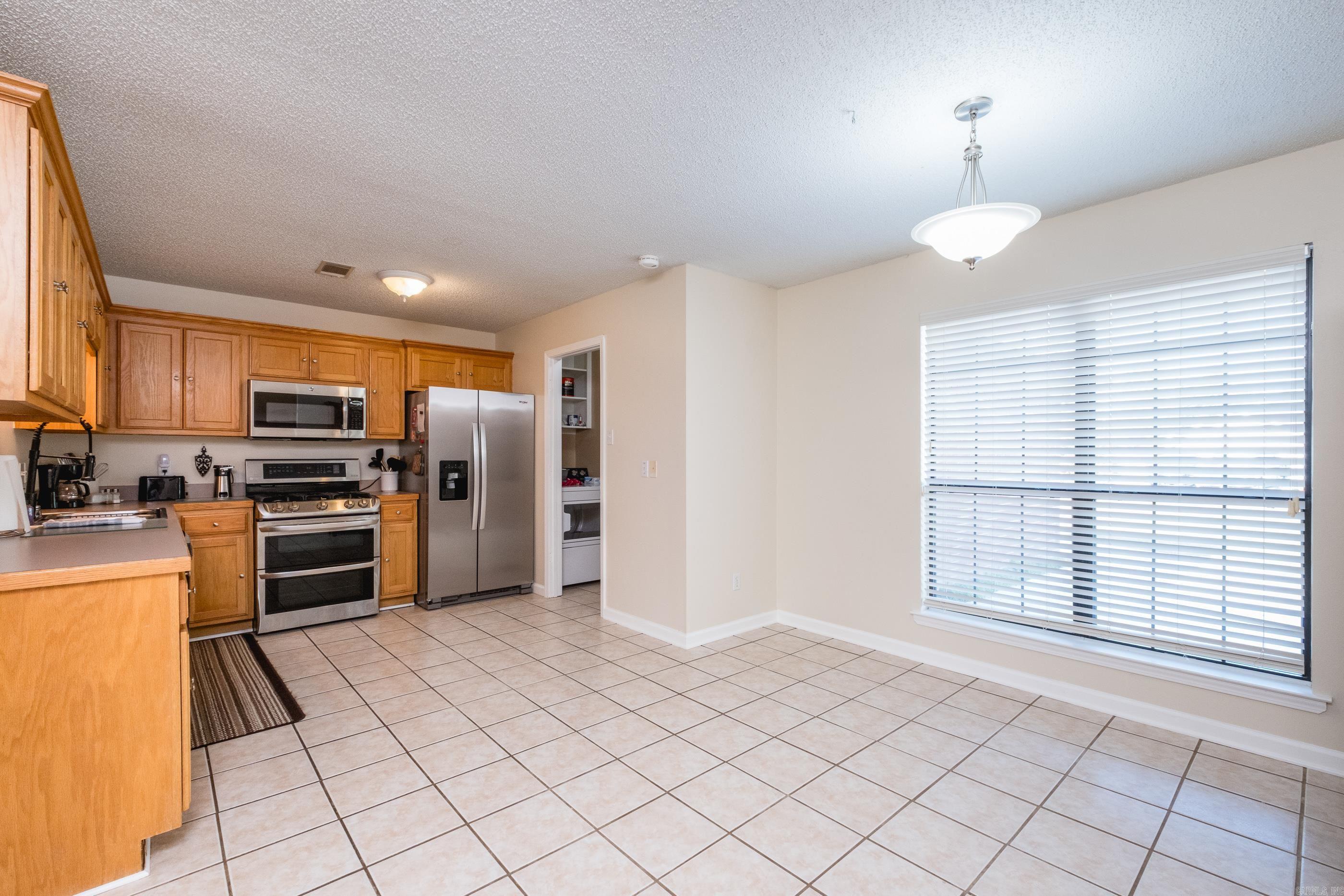 DOVE CREEK - Residential