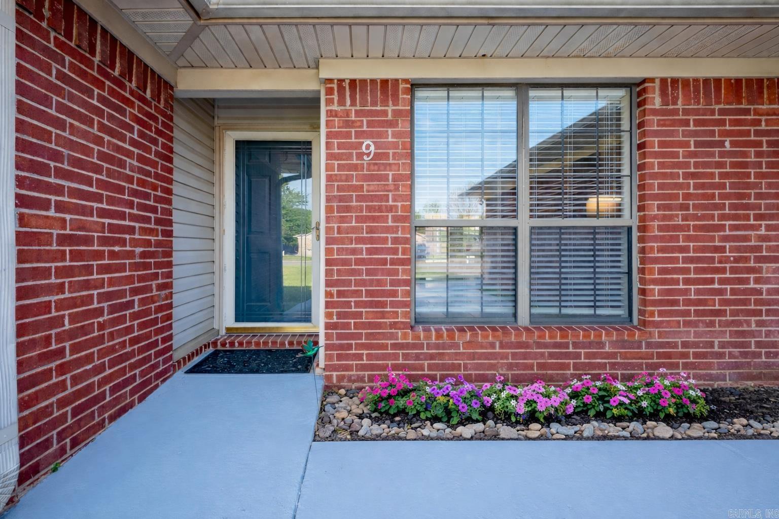 DOVE CREEK - Residential