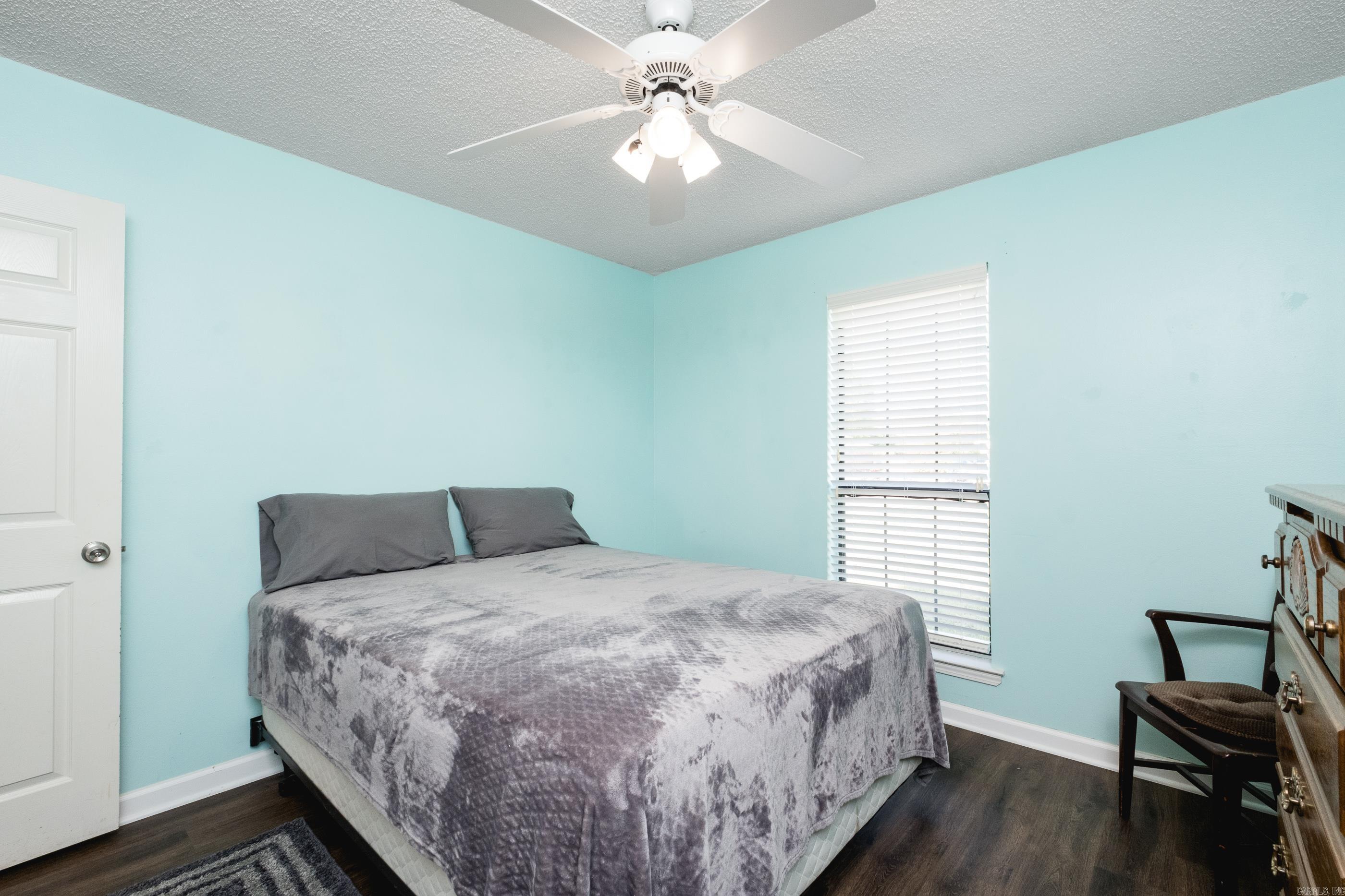 DOVE CREEK - Residential