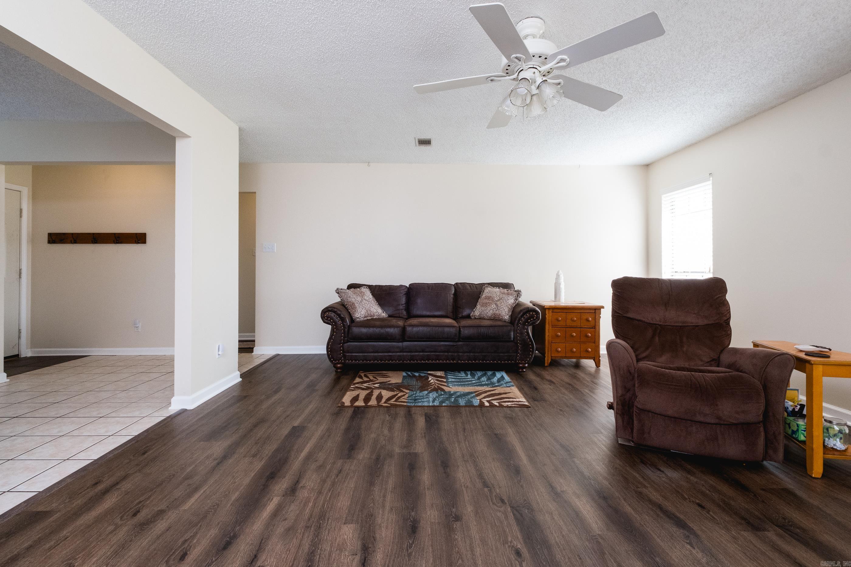 DOVE CREEK - Residential