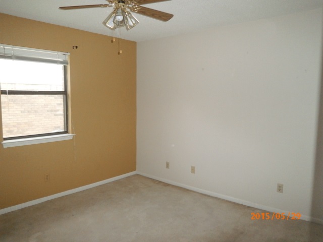 STONEWALL - Residential