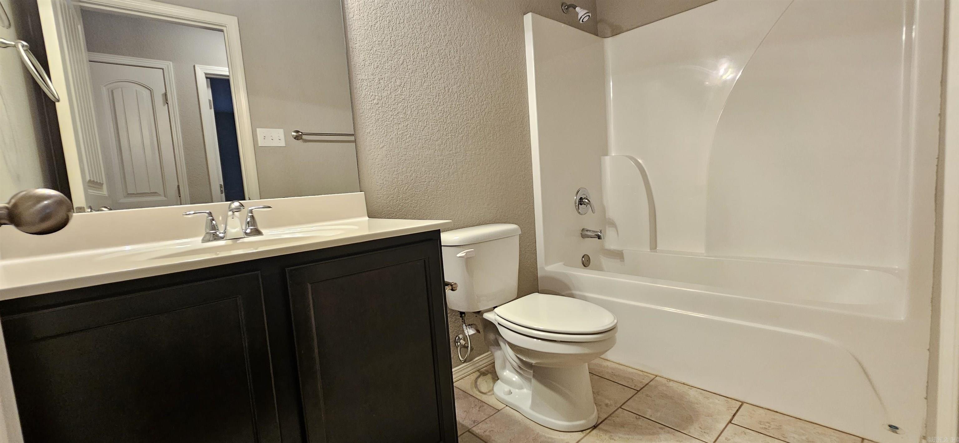 Trammel Estates - Residential Lease