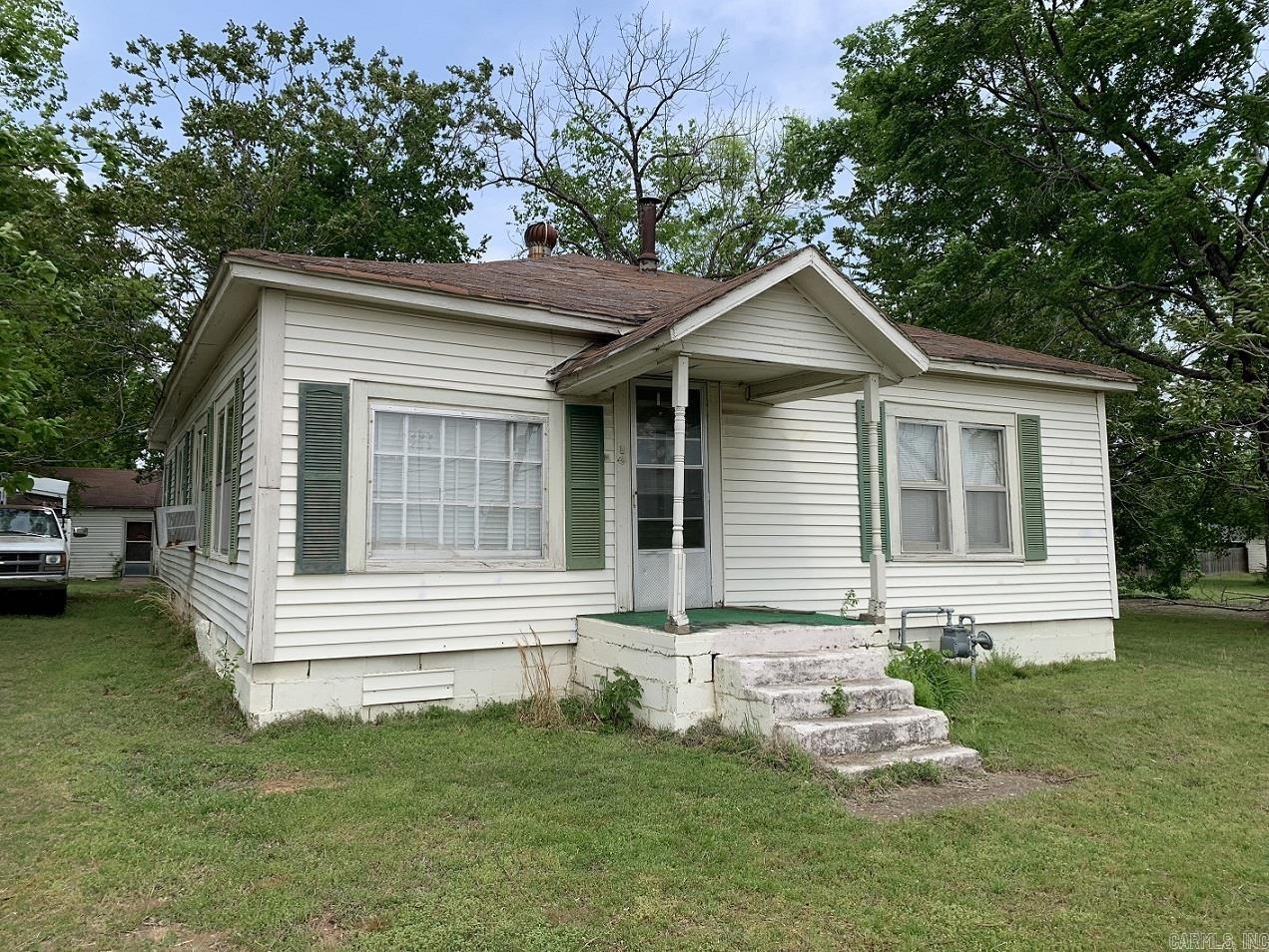 Pope - Commercial Sale