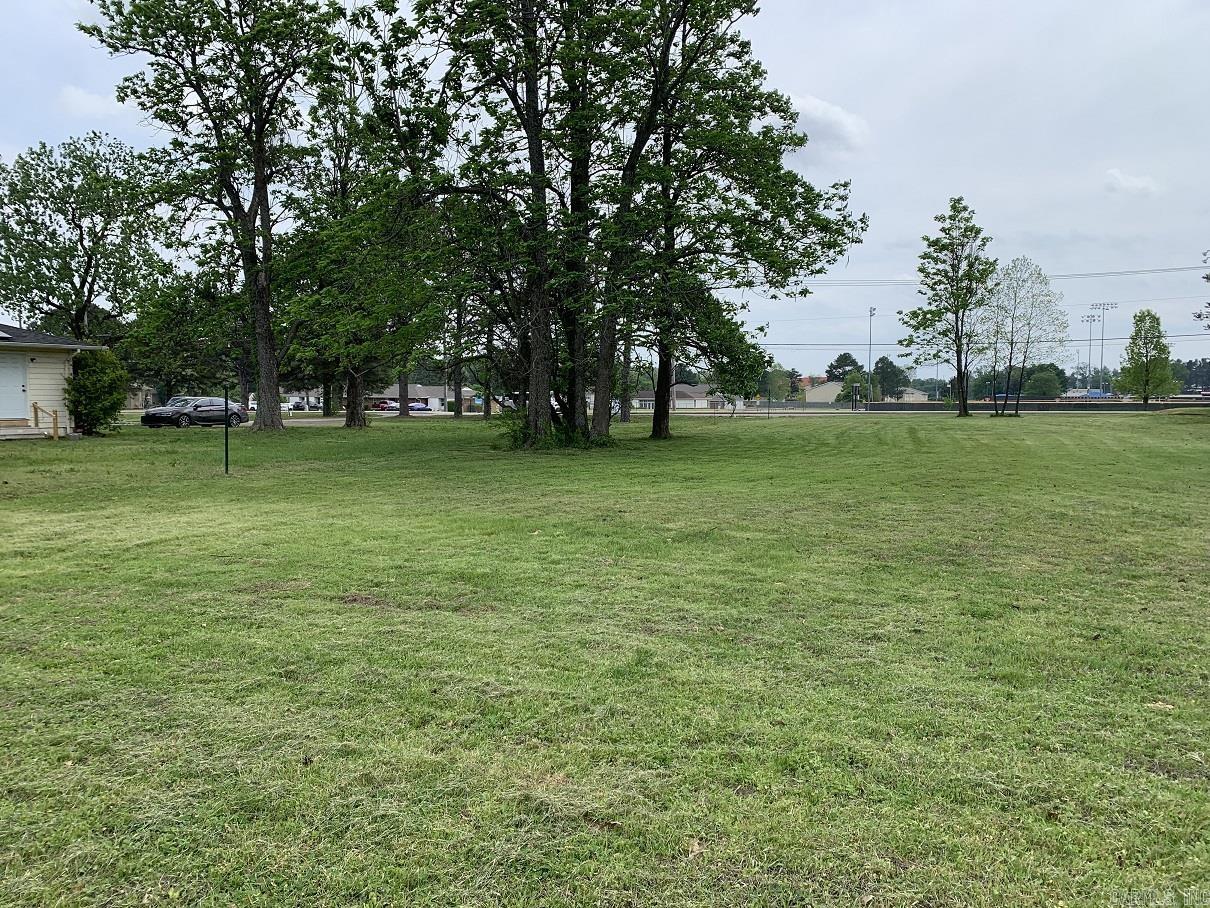 Pope - Commercial Sale