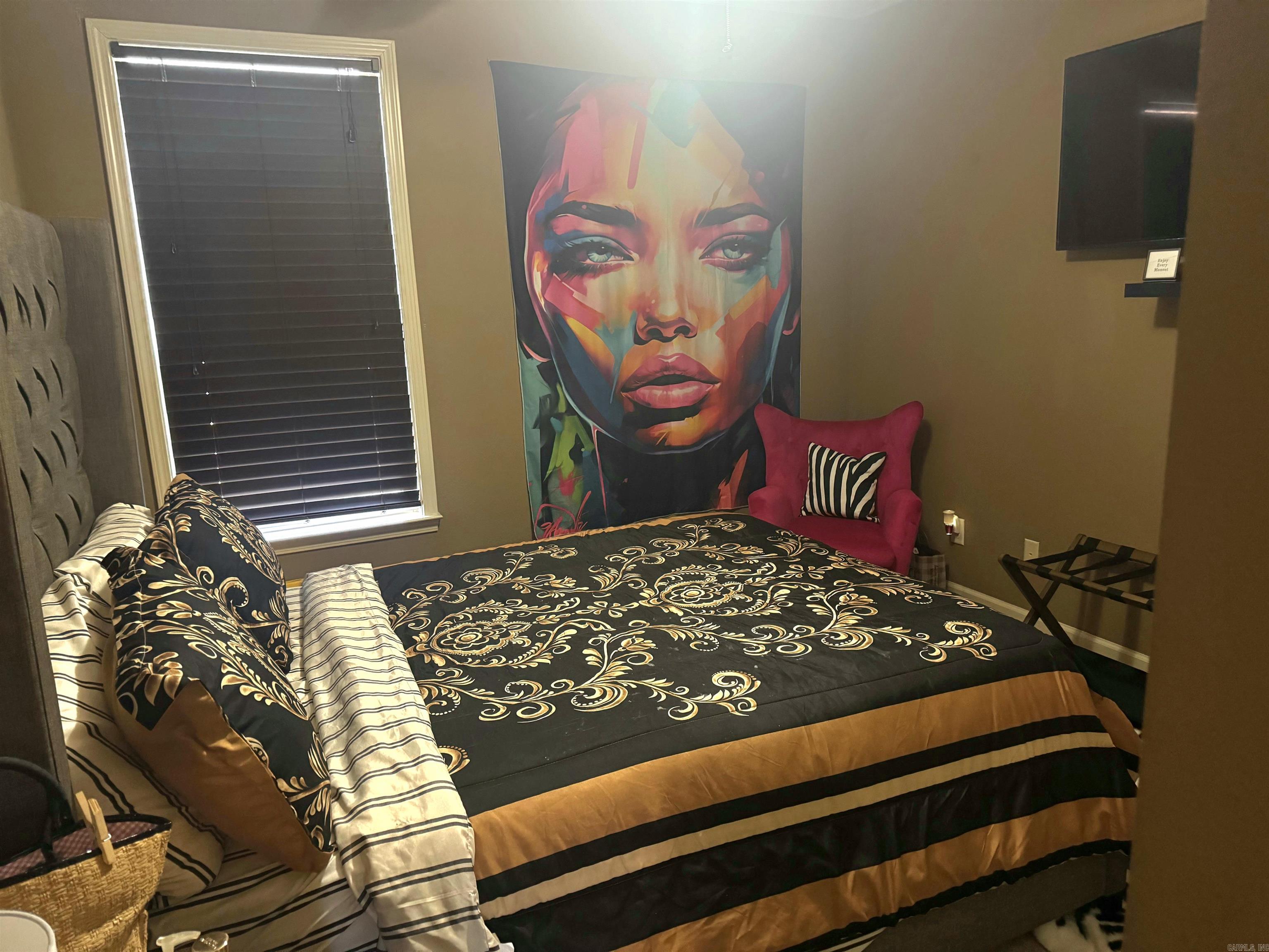 BENTLEY COURT - Residential