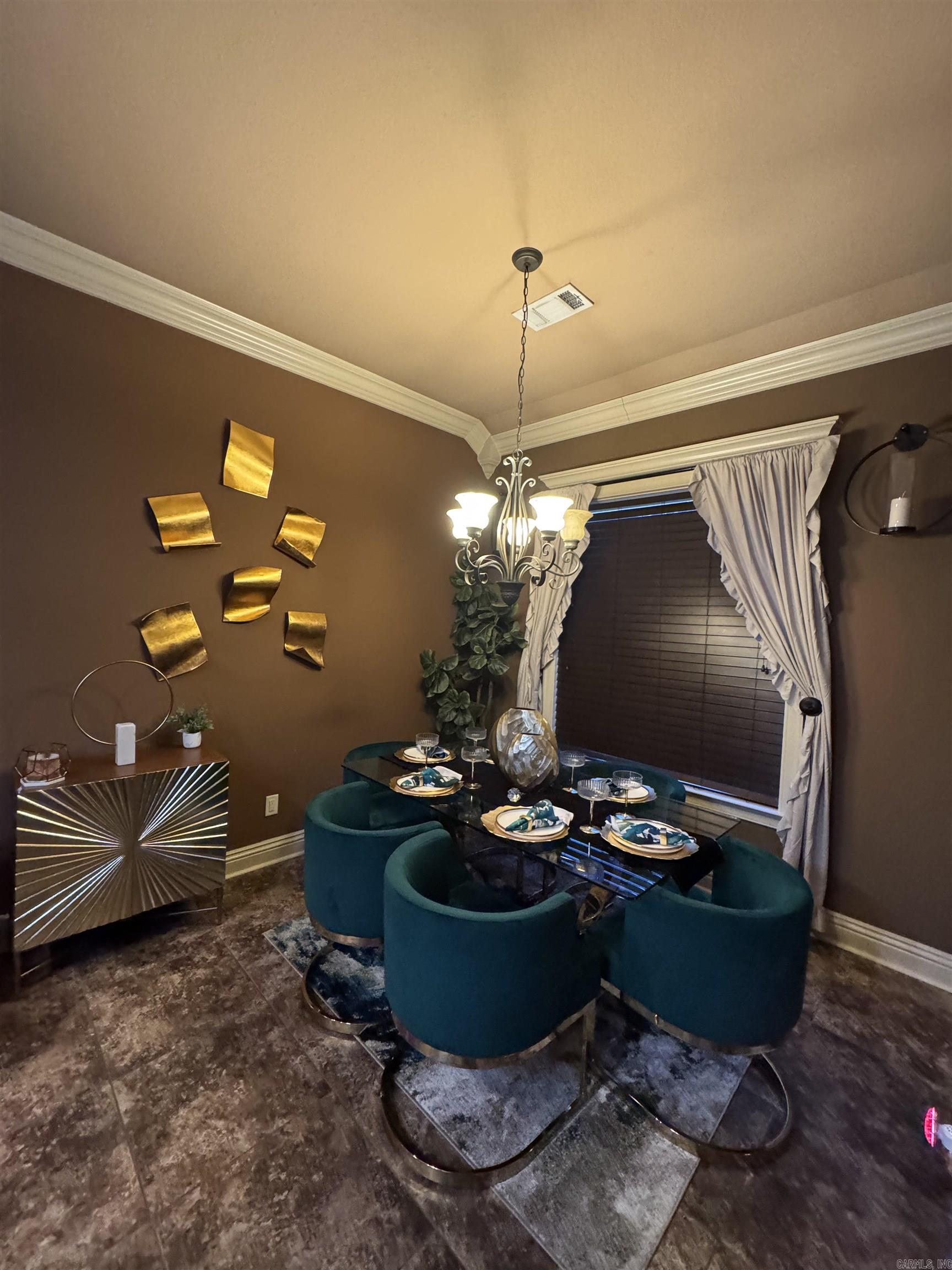 BENTLEY COURT - Residential