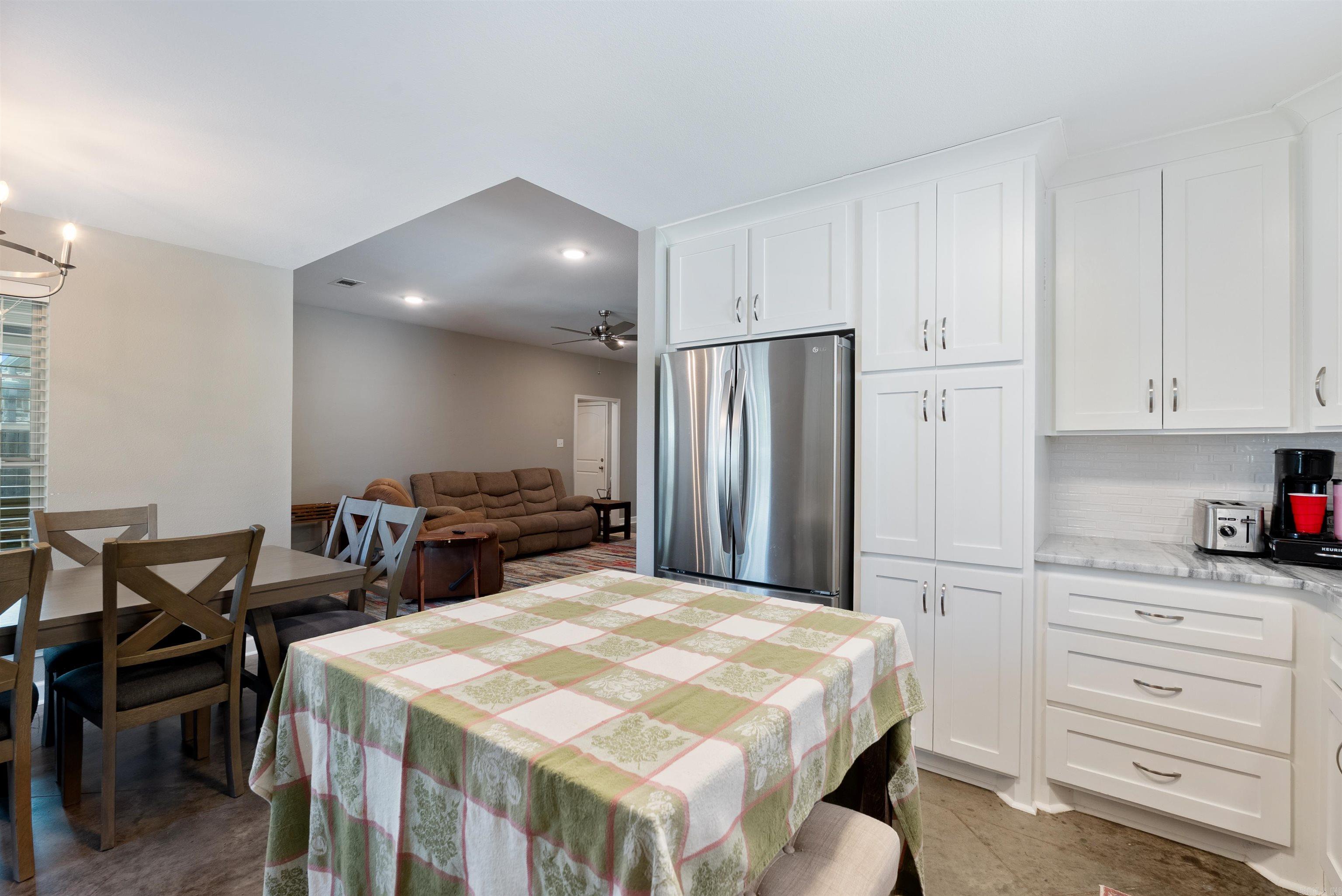 TRISON LANE - Residential