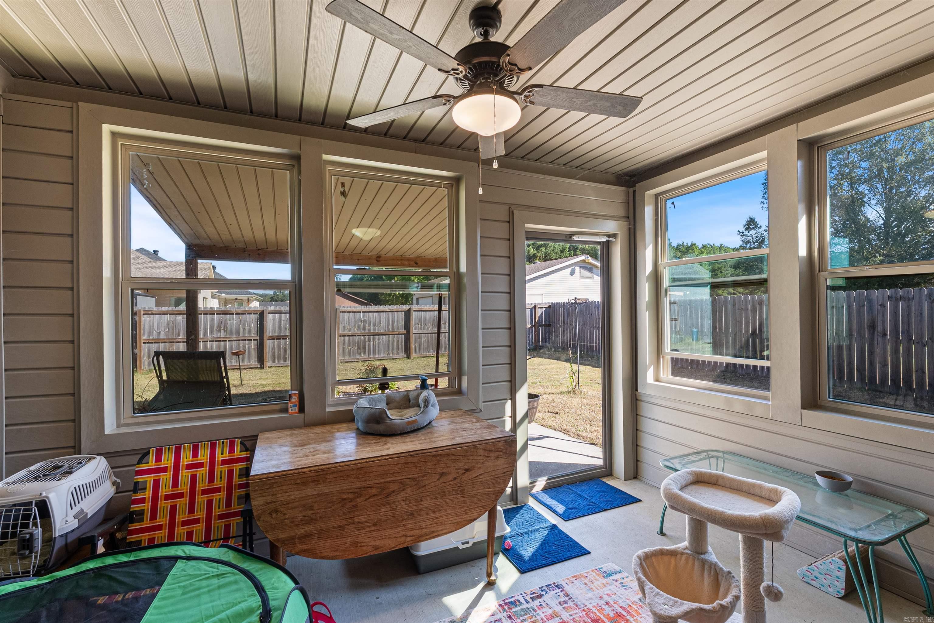 TRISON LANE - Residential