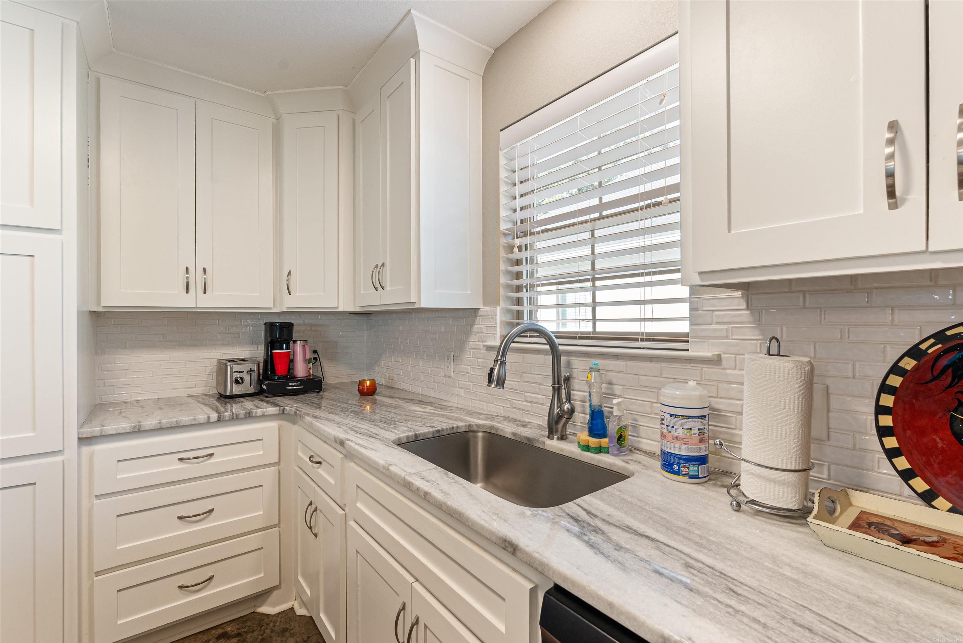 TRISON LANE - Residential