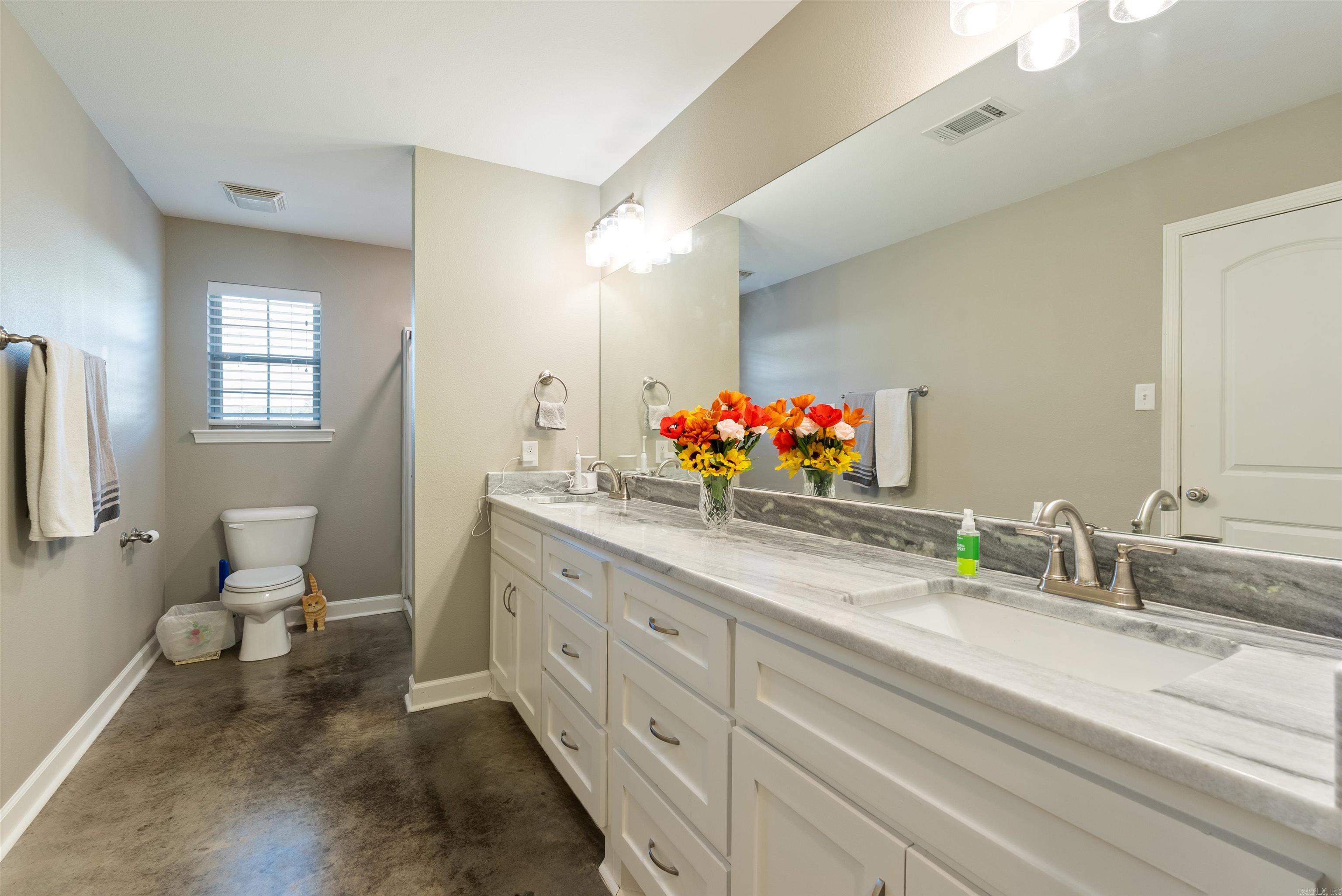TRISON LANE - Residential