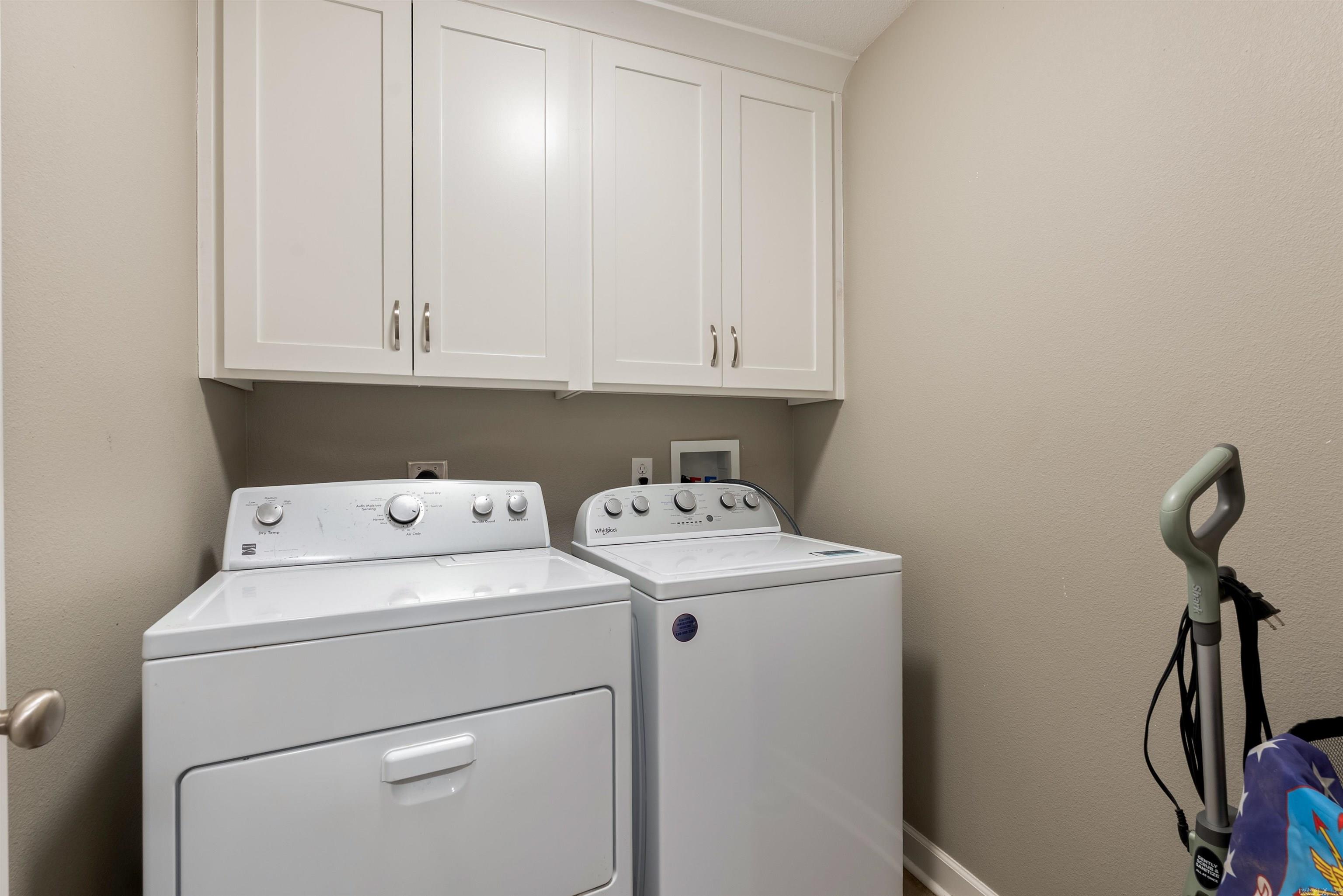 TRISON LANE - Residential