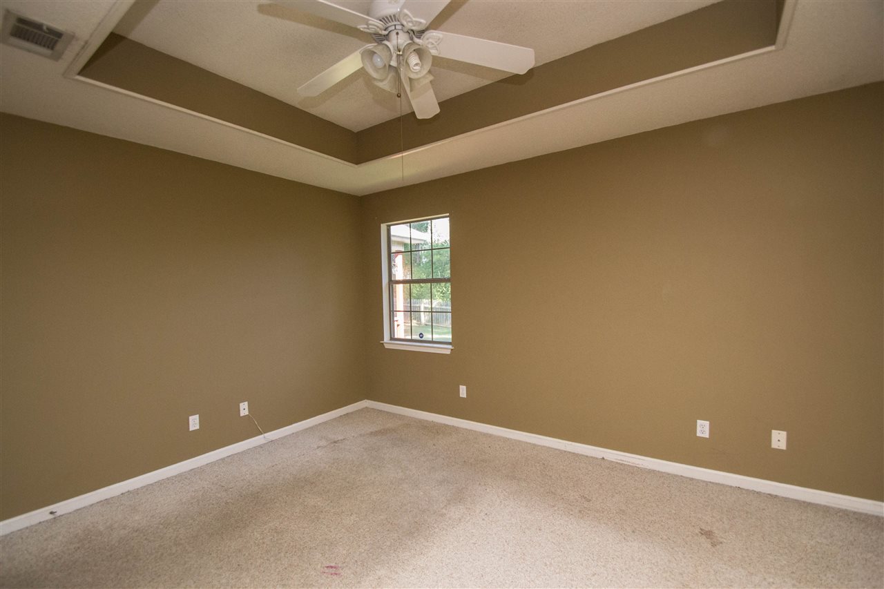 OTTER CREEK COMMUNITY - Residential