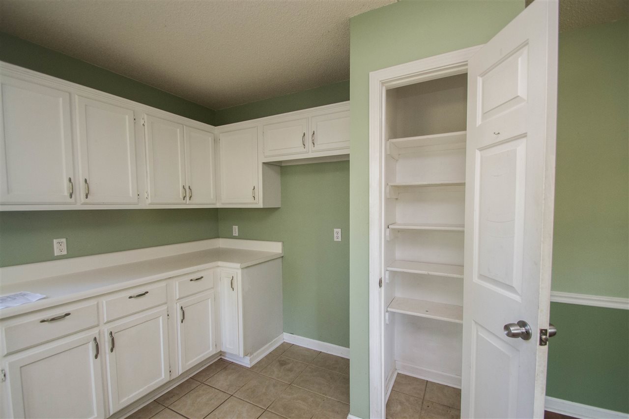 OTTER CREEK COMMUNITY - Residential