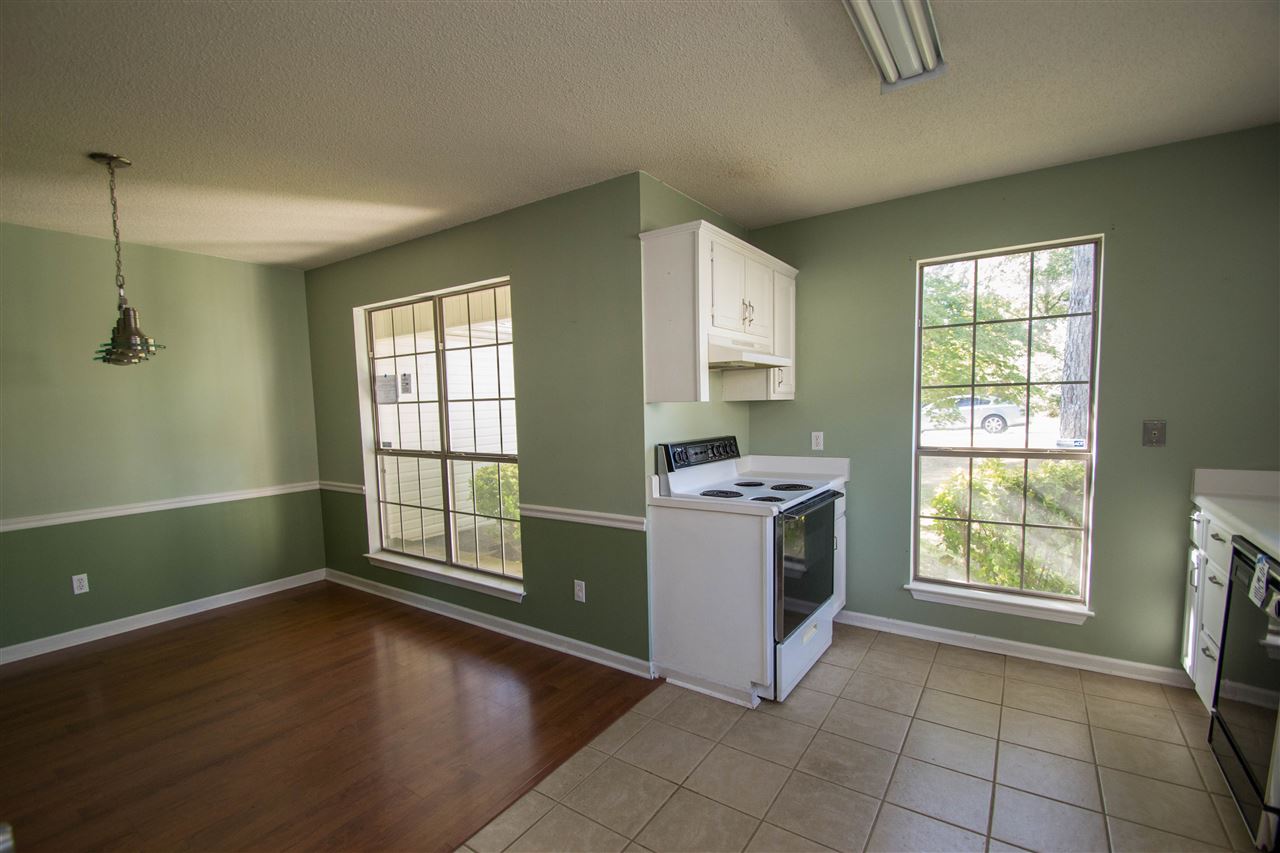 OTTER CREEK COMMUNITY - Residential