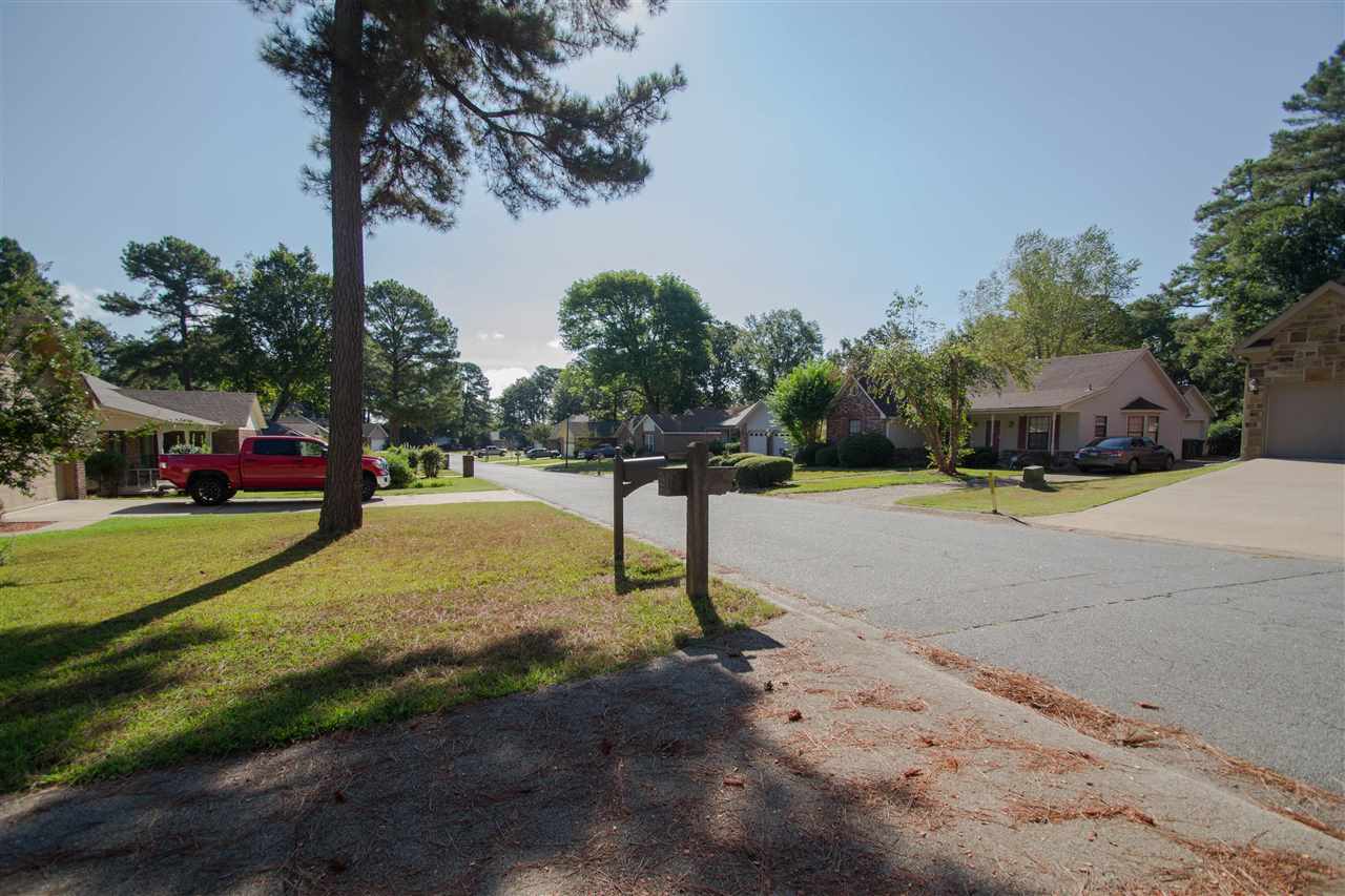 OTTER CREEK COMMUNITY - Residential