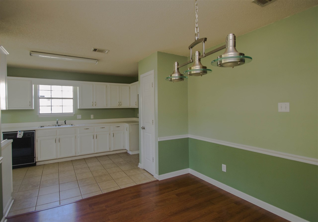 OTTER CREEK COMMUNITY - Residential