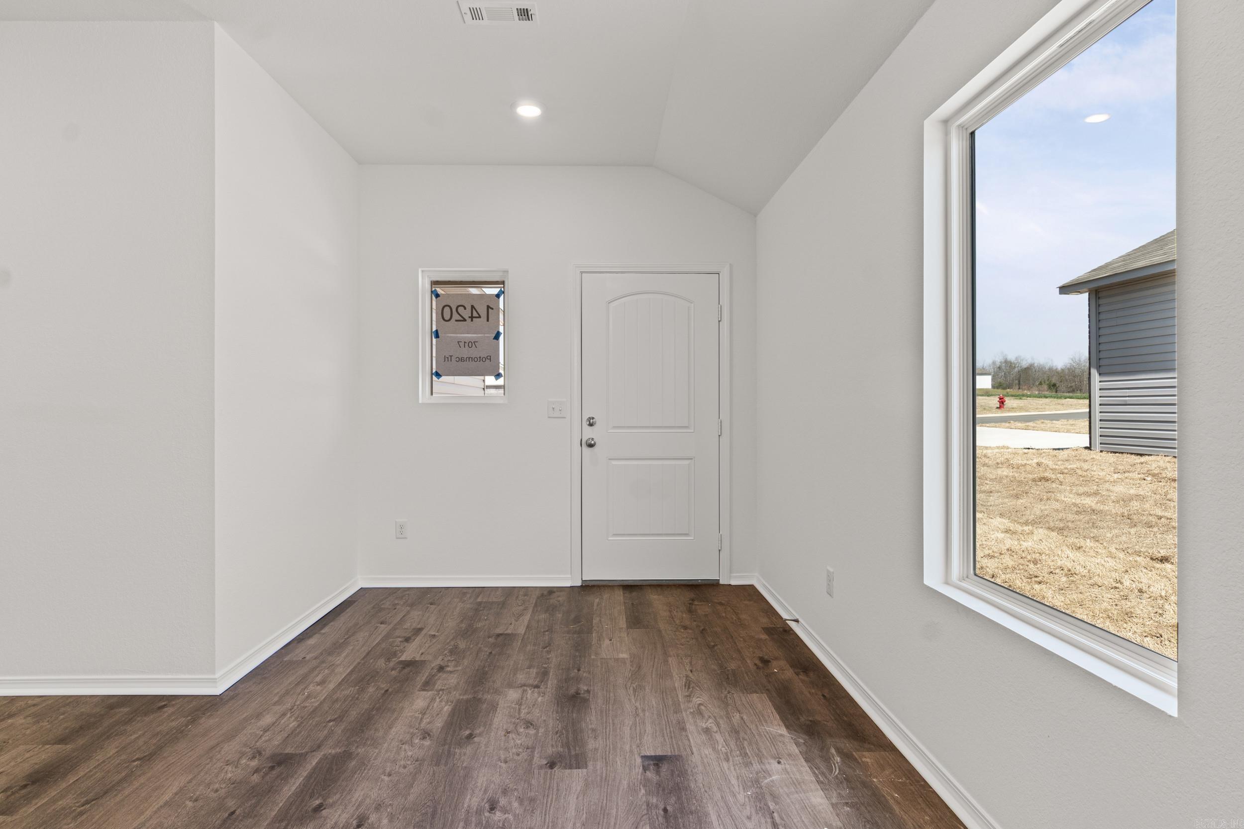 THE MEADOWS - Residential