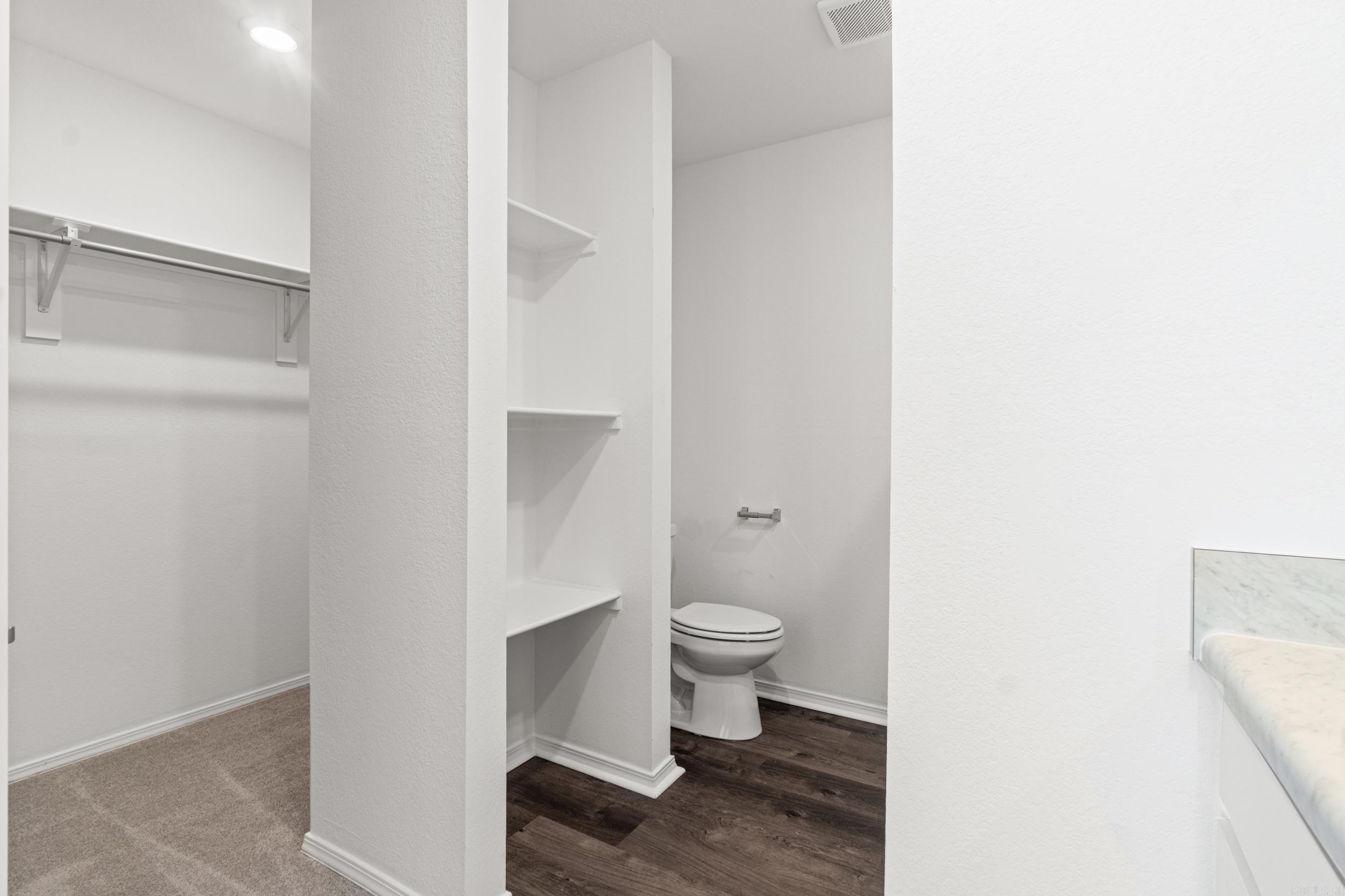 THE MEADOWS - Residential