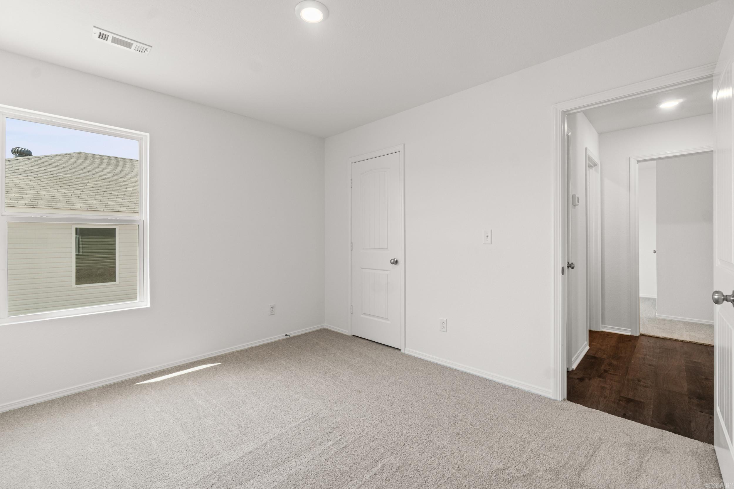 THE MEADOWS - Residential