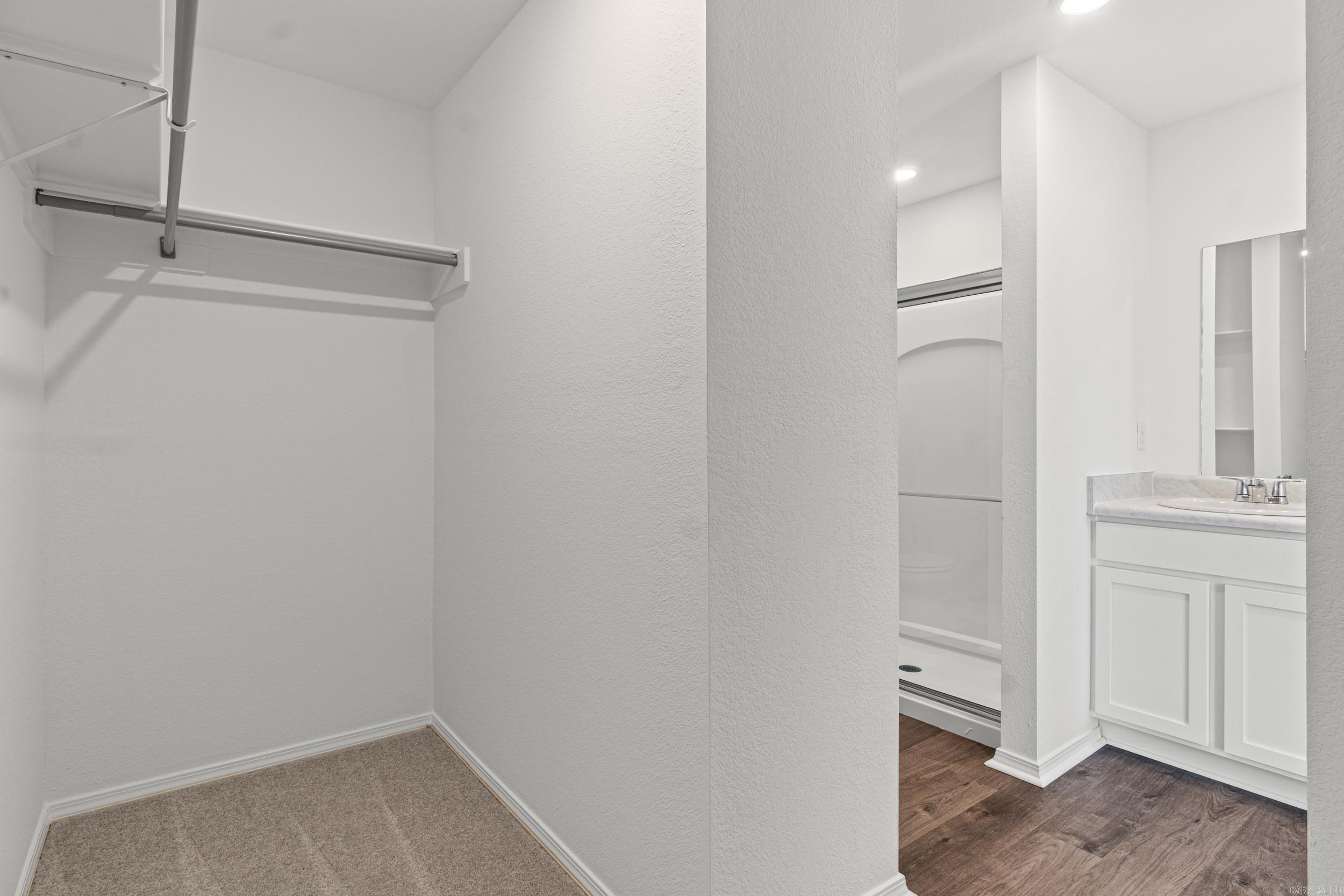 THE MEADOWS - Residential