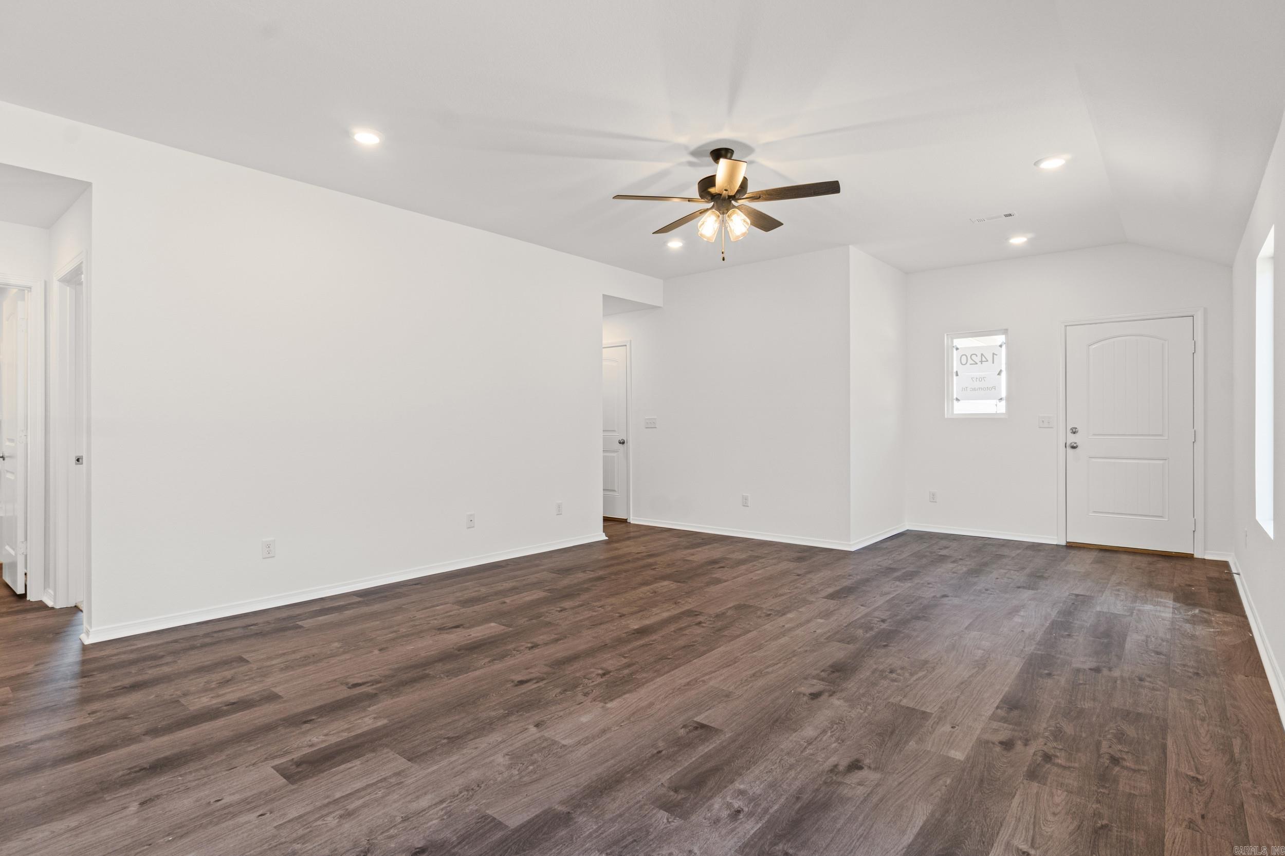 THE MEADOWS - Residential