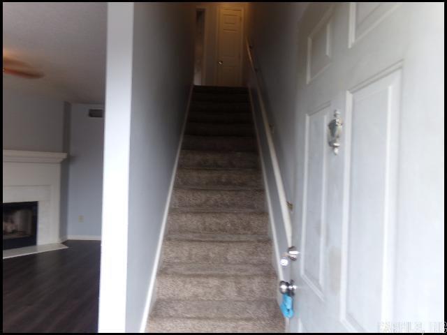 Reservoir Townhouse - Residential Lease