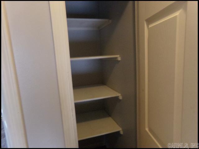 Reservoir Townhouse - Residential Lease