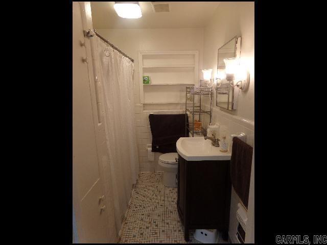 PARK HILL - Residential Lease