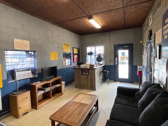 Metes & Bounds - Commercial Sale