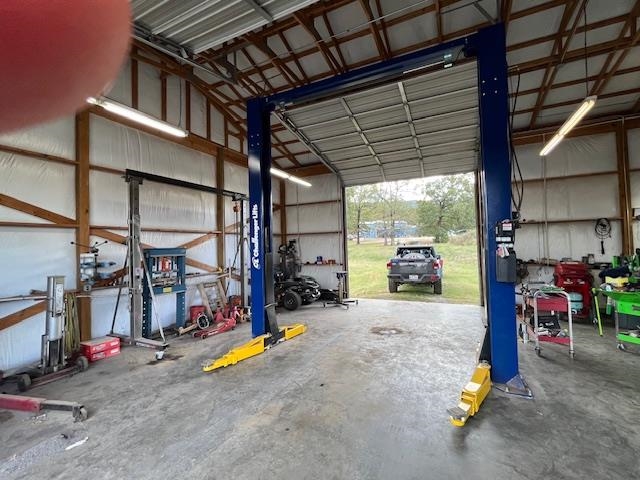 Metes & Bounds - Commercial Sale