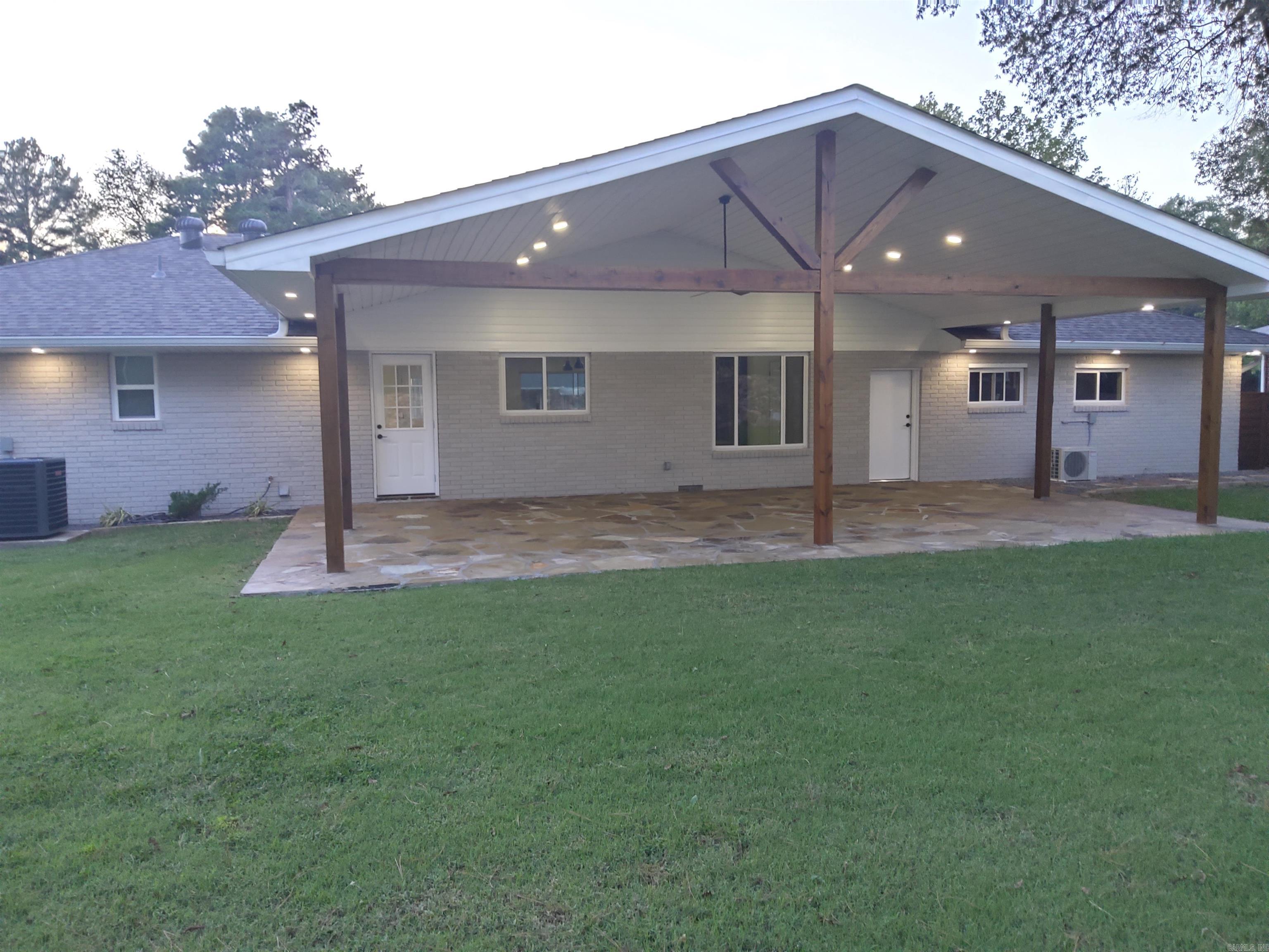 Poplar Hills - Residential