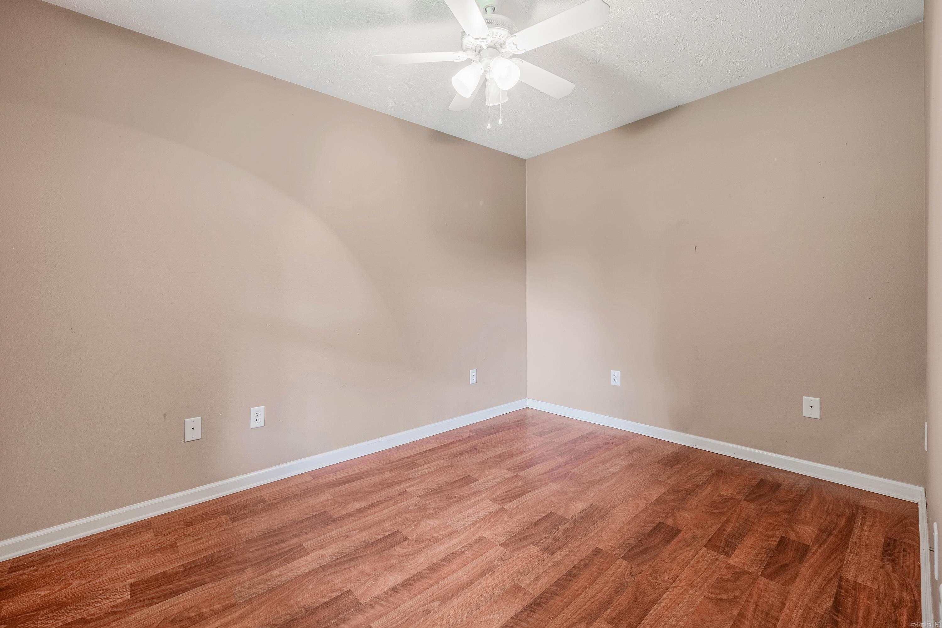 ARNOLDSBURG - Residential