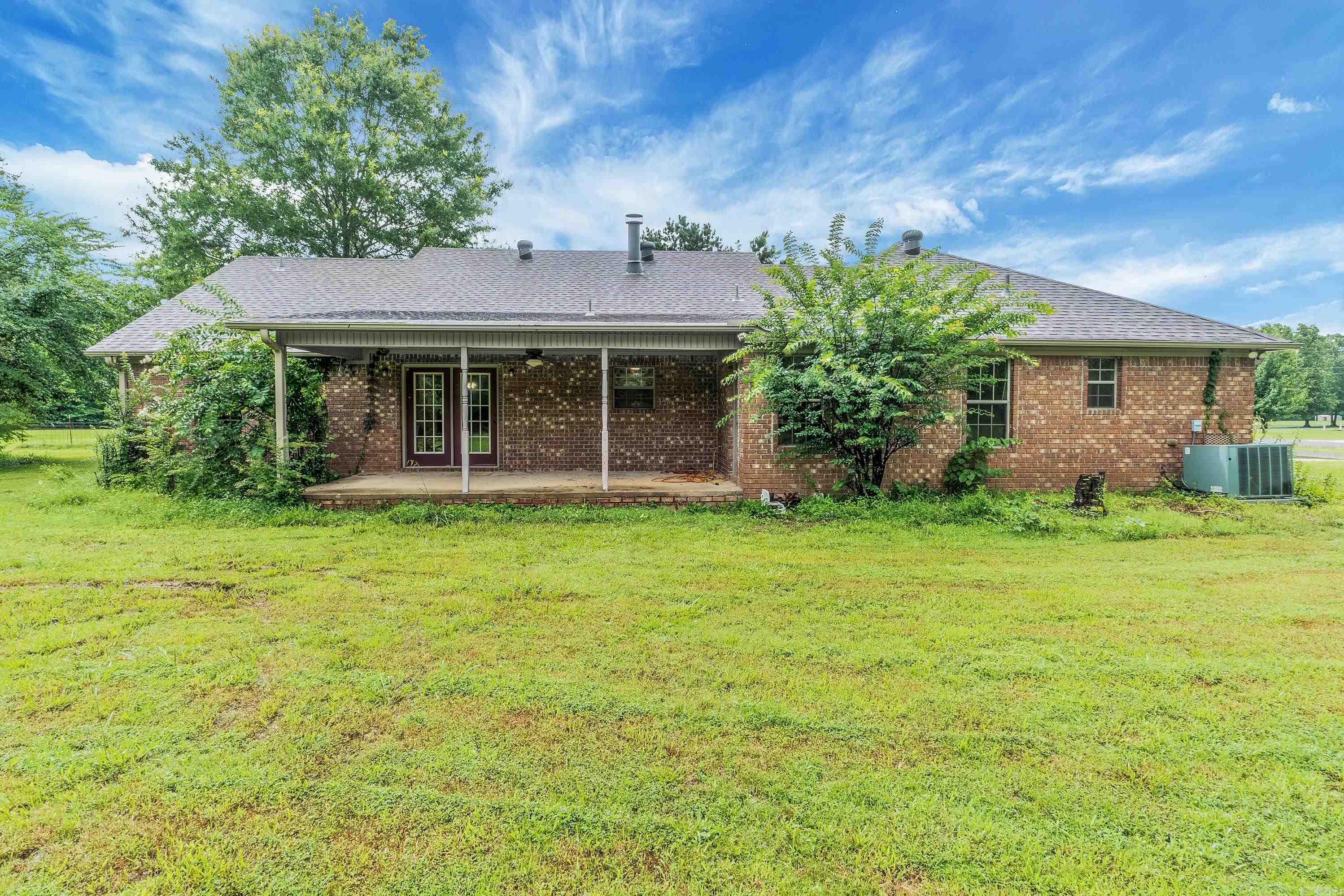 ARNOLDSBURG - Residential