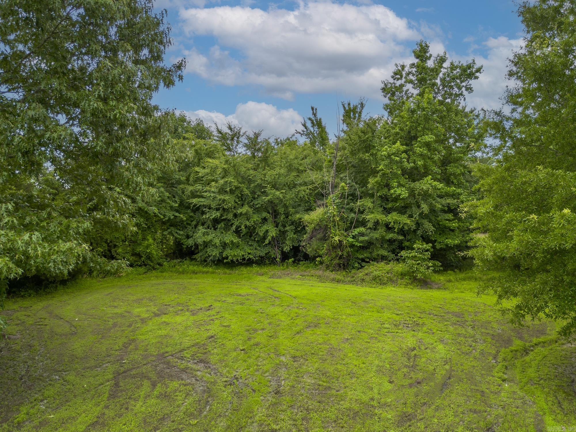 ARNOLDSBURG - Residential