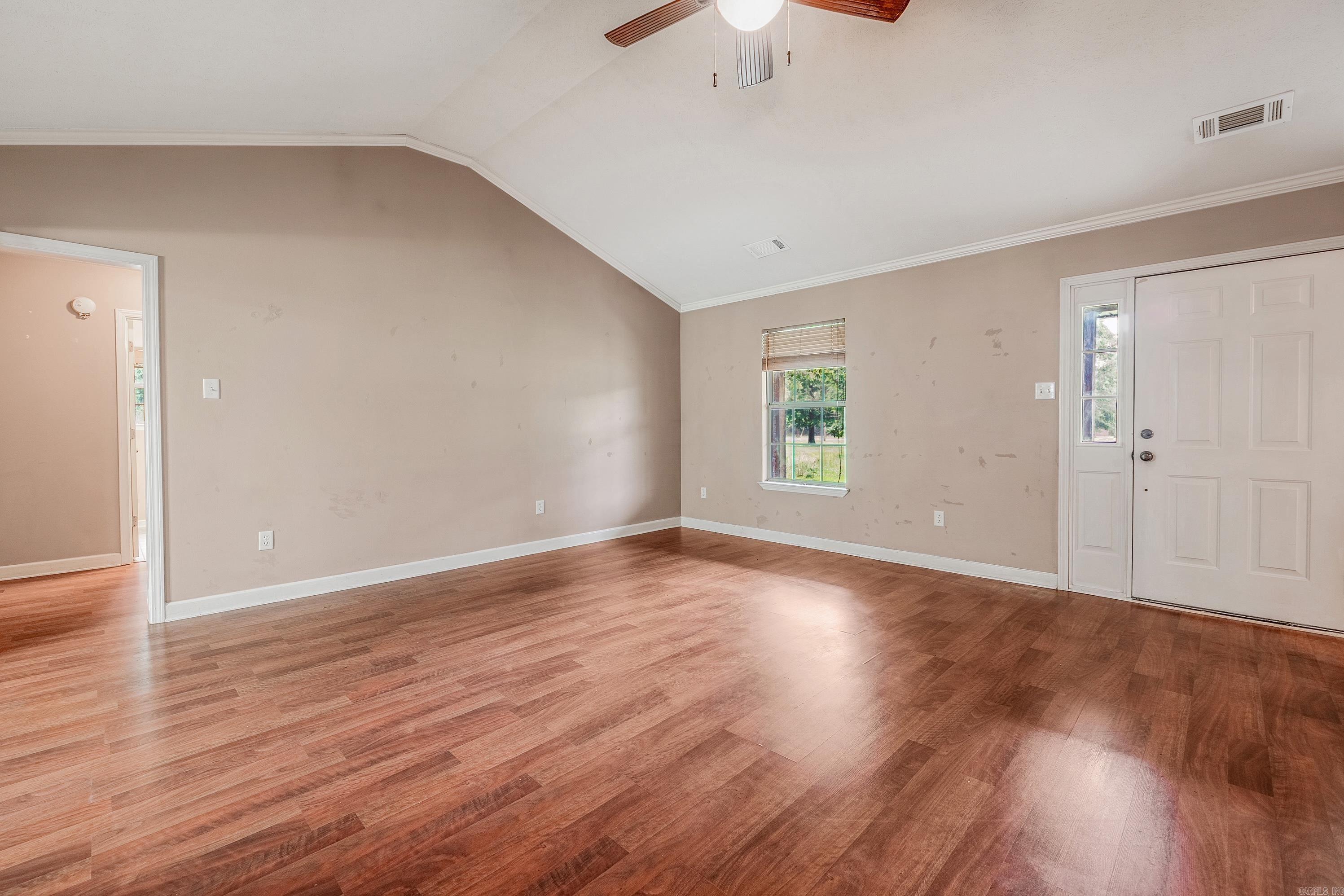 ARNOLDSBURG - Residential