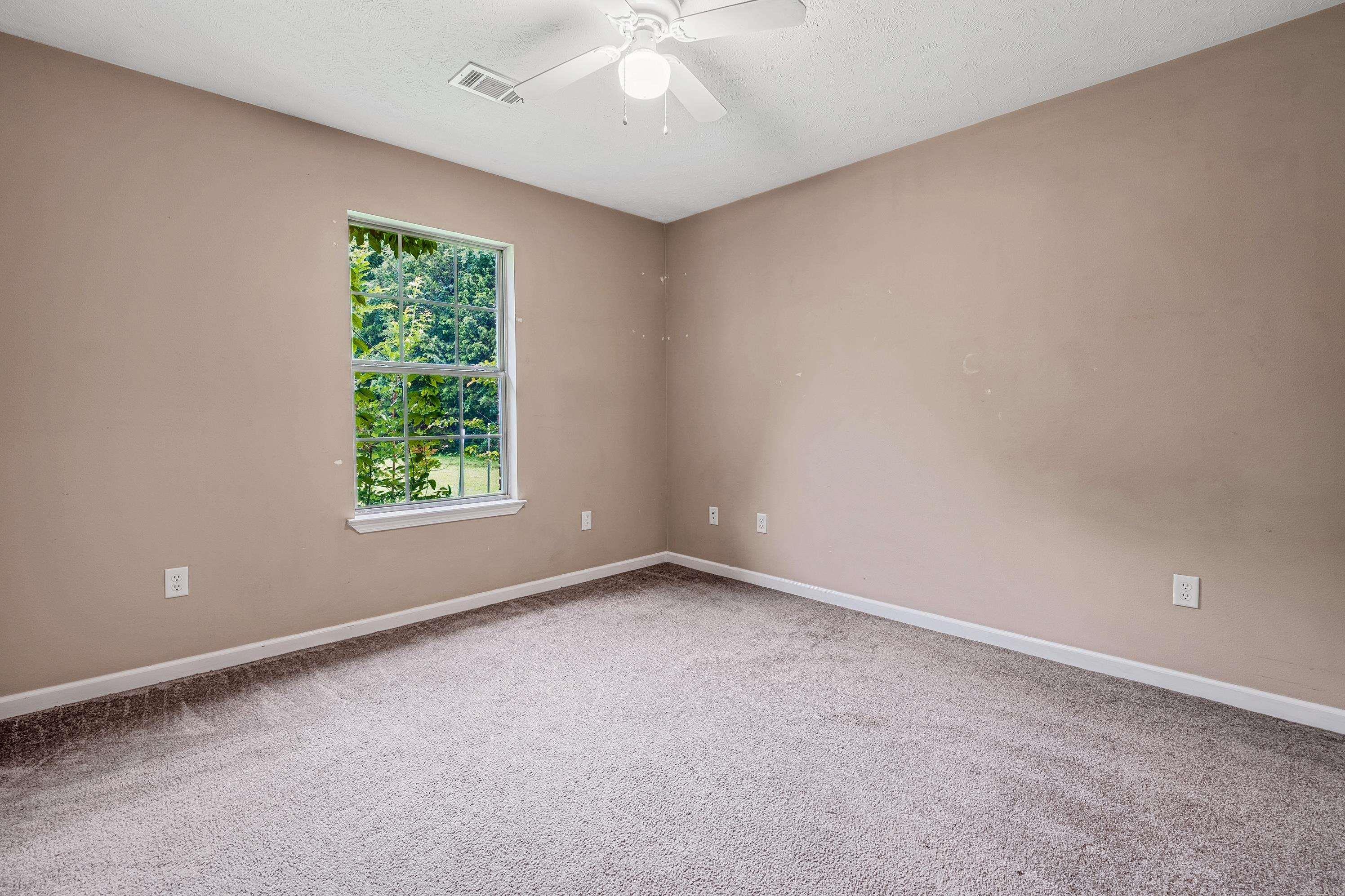 ARNOLDSBURG - Residential