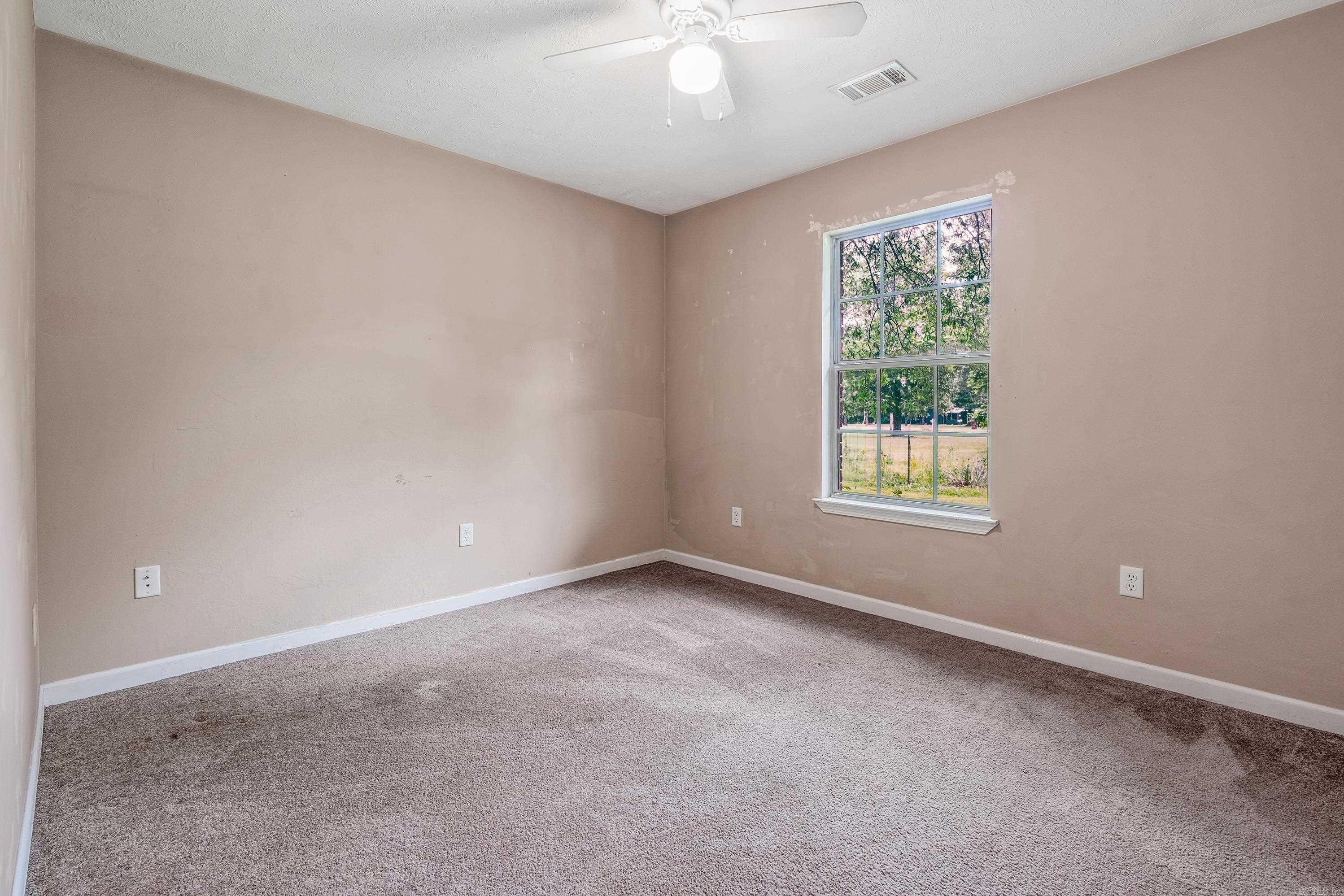 ARNOLDSBURG - Residential