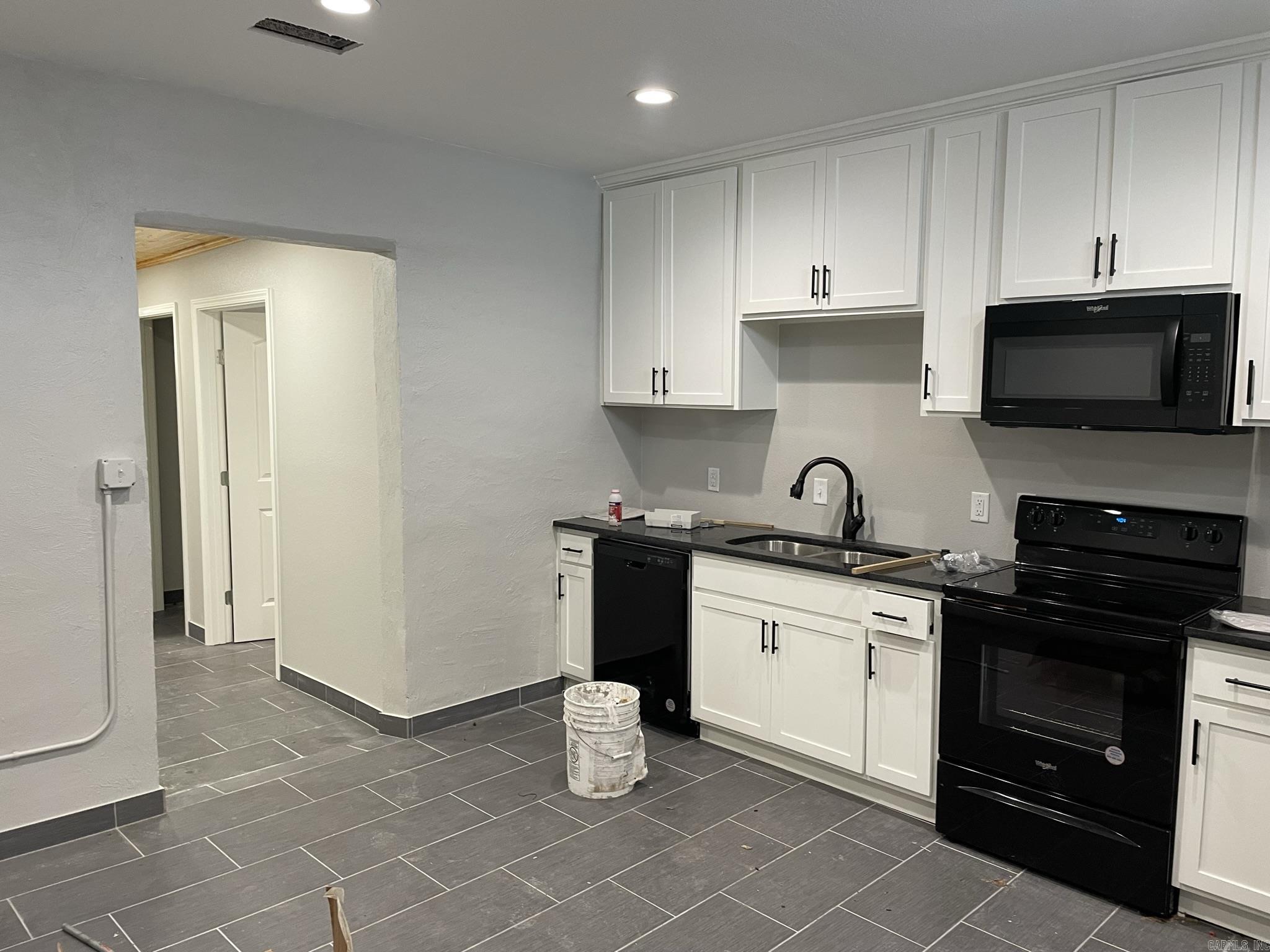 Not in Subdivision - Residential Lease