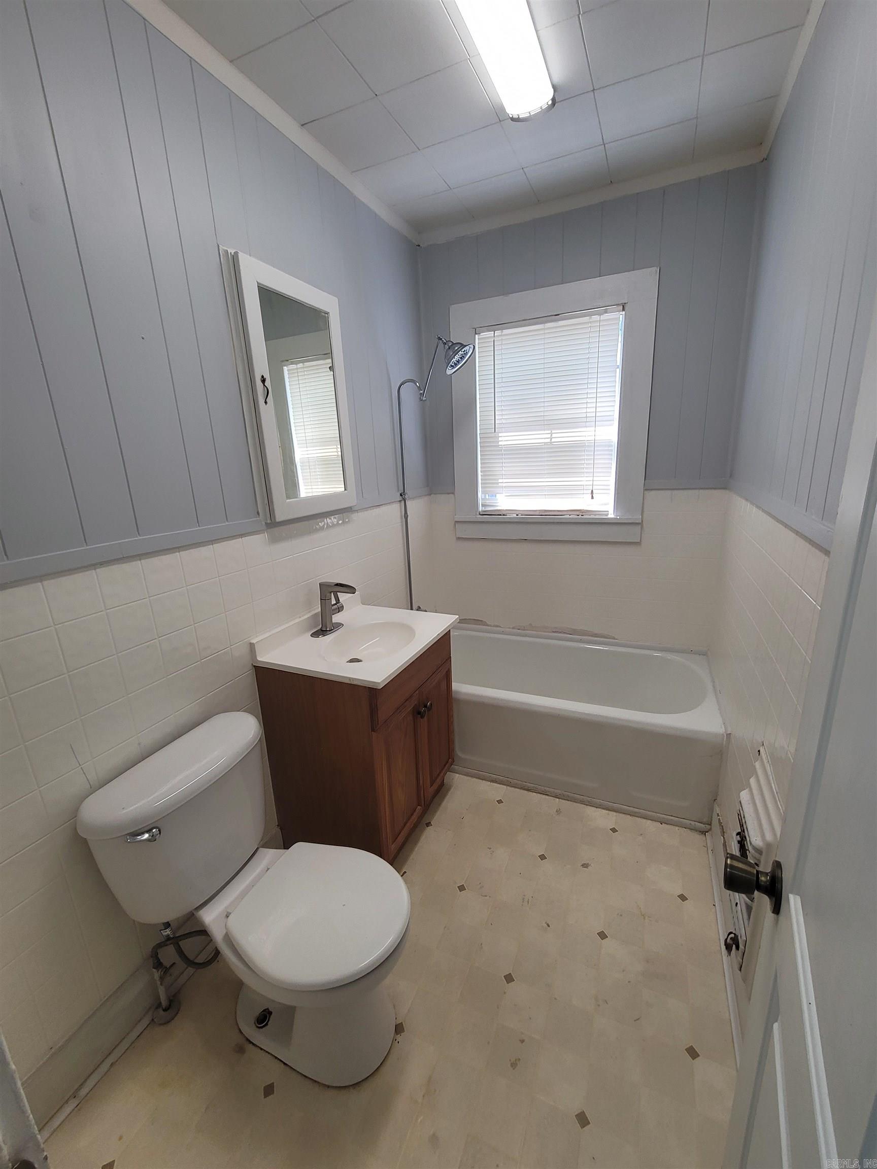 Bayles - Residential Lease