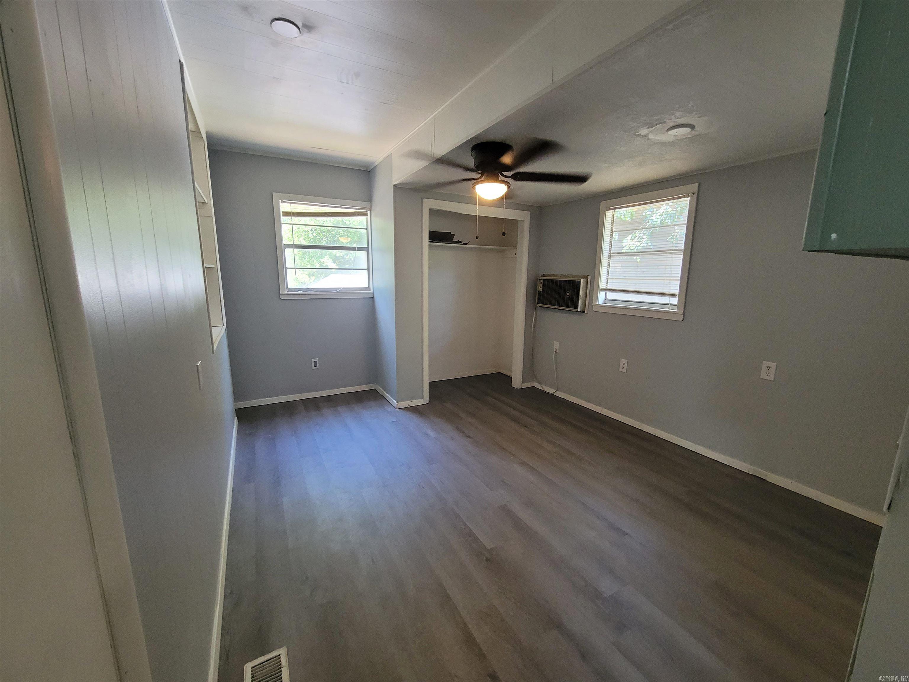 Bayles - Residential Lease