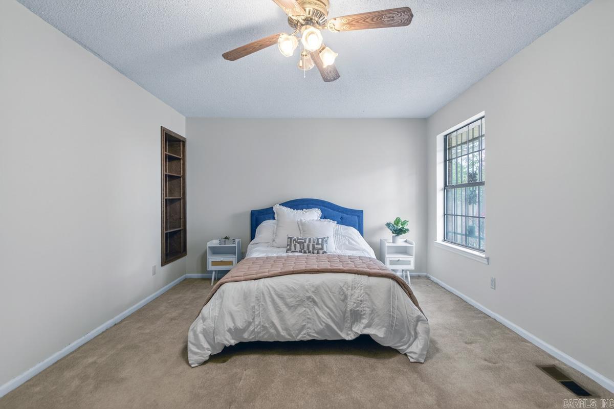 FOXWOOD J - Residential