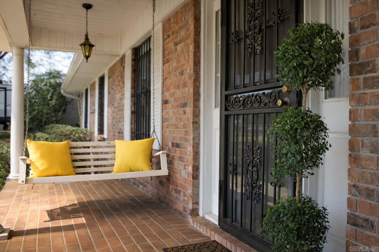 FOXWOOD J - Residential