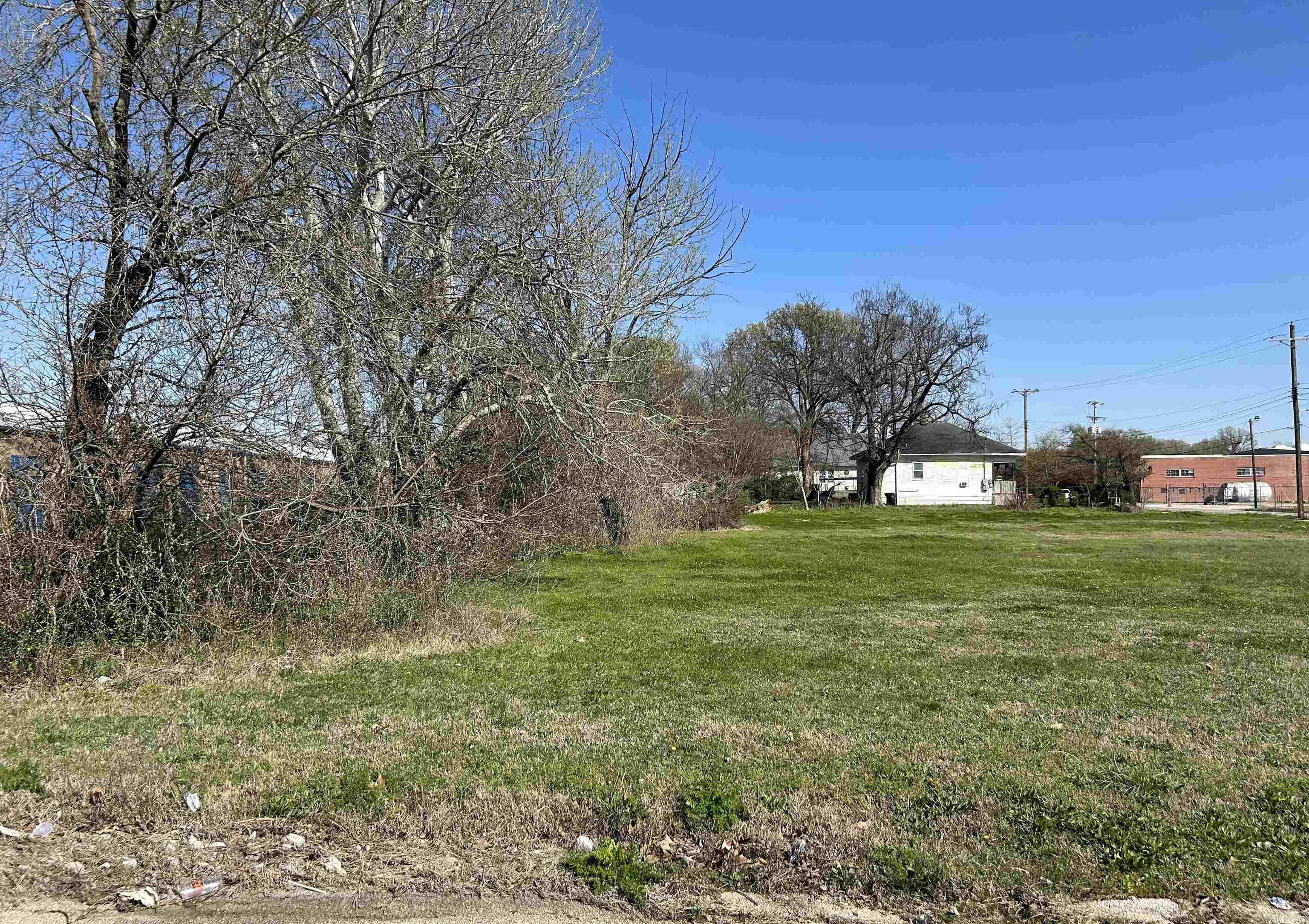 Cobb & Lee - Commercial Sale