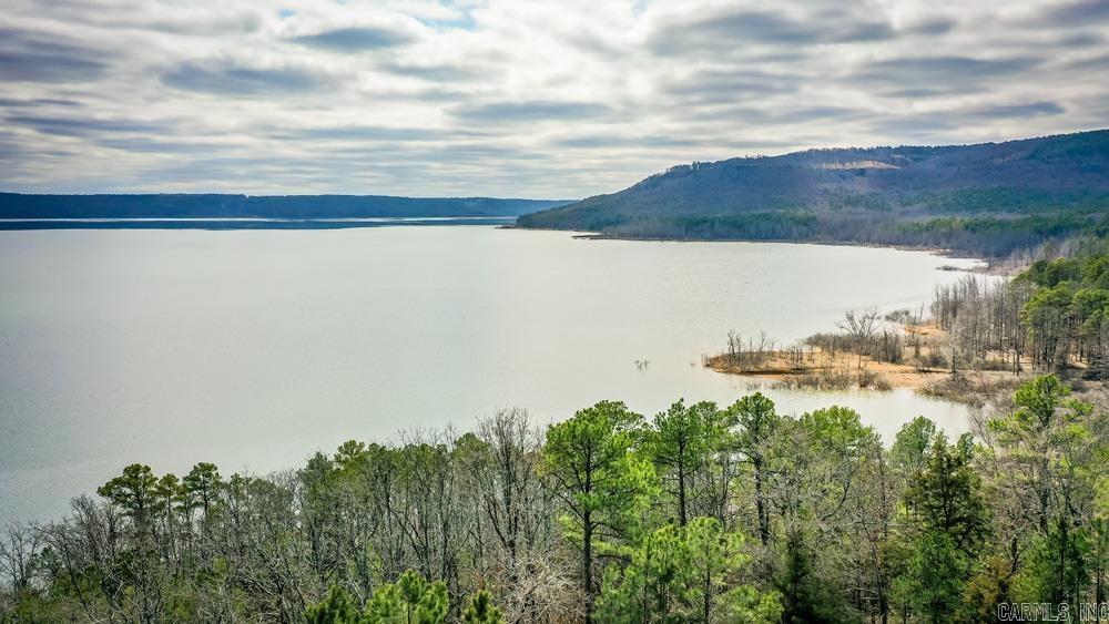 Millers Point - Land