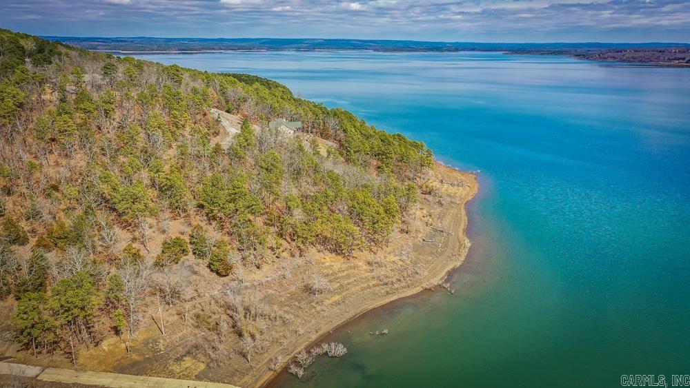 Millers Point - Land