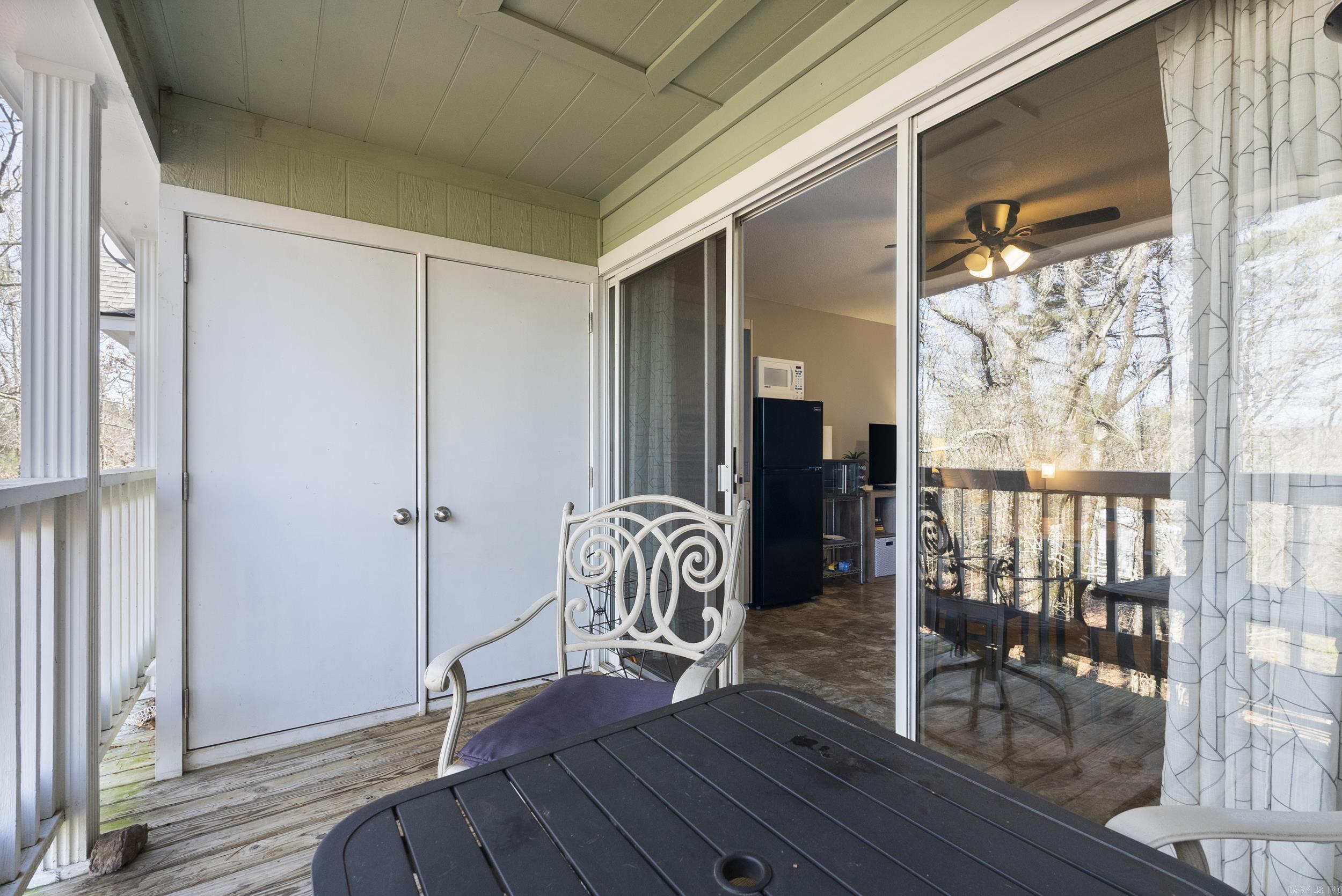 SUMMERHILL PLACE CONDOS - Residential