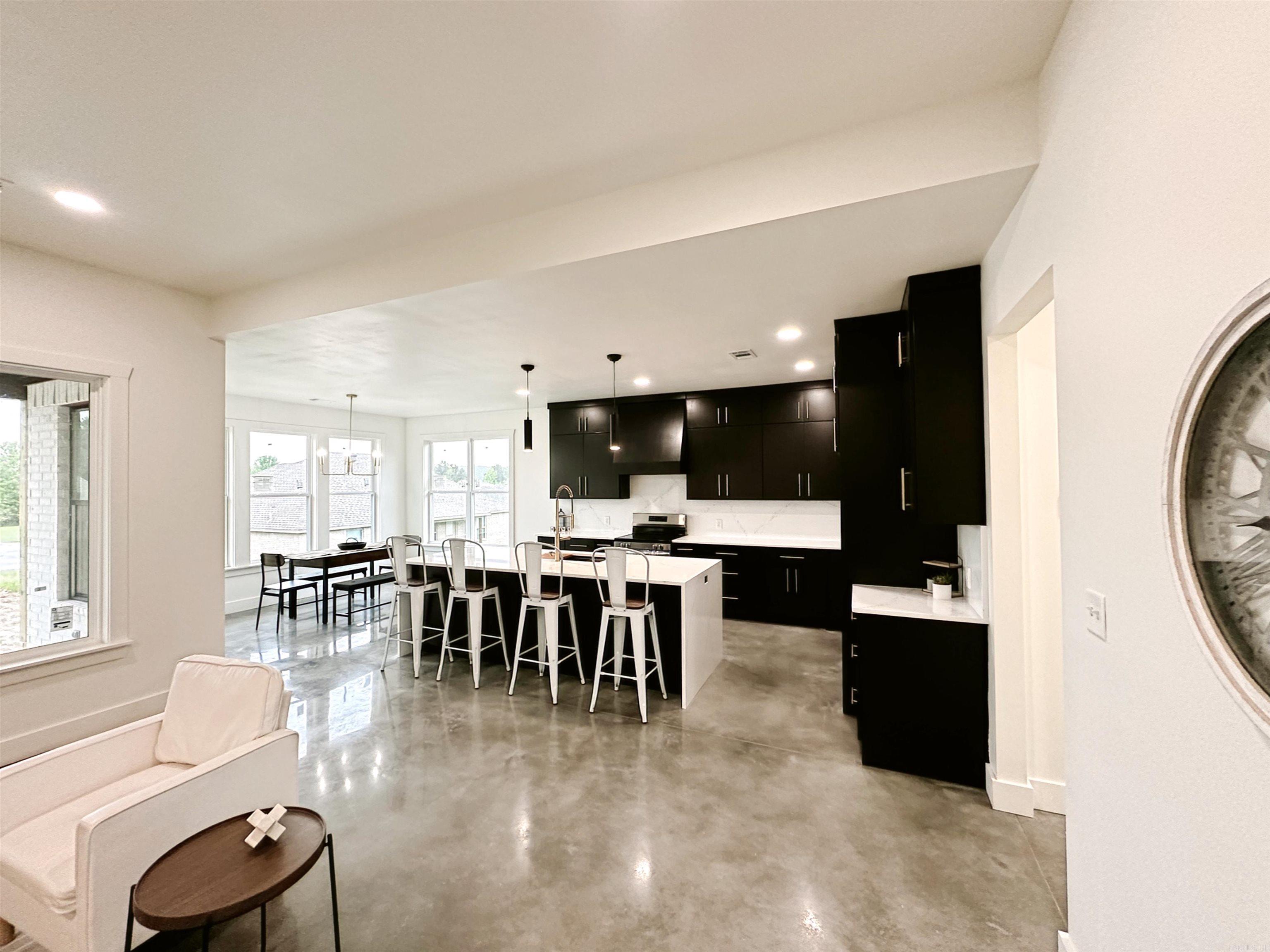 RIDGEWOOD S/D - Residential