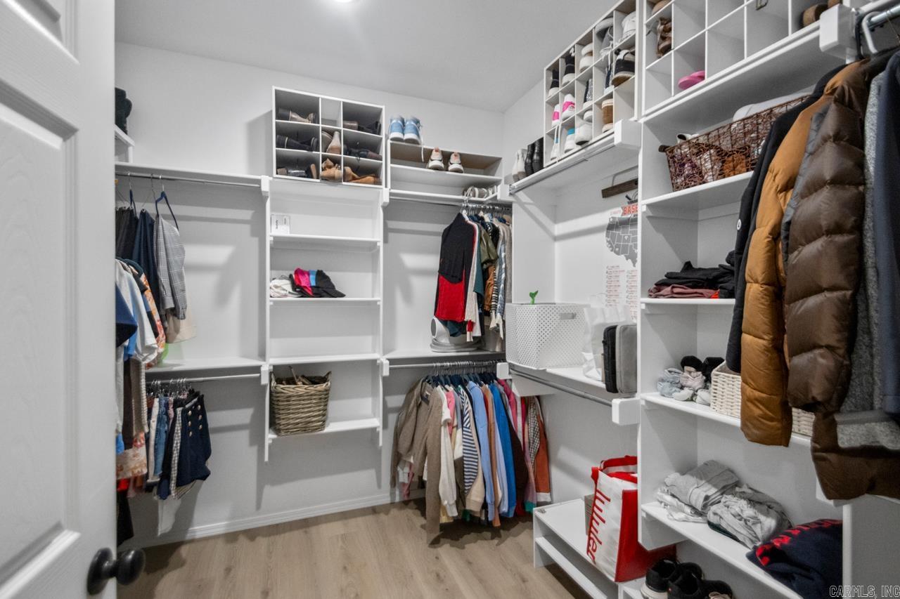 EDEN ESTATES - Residential