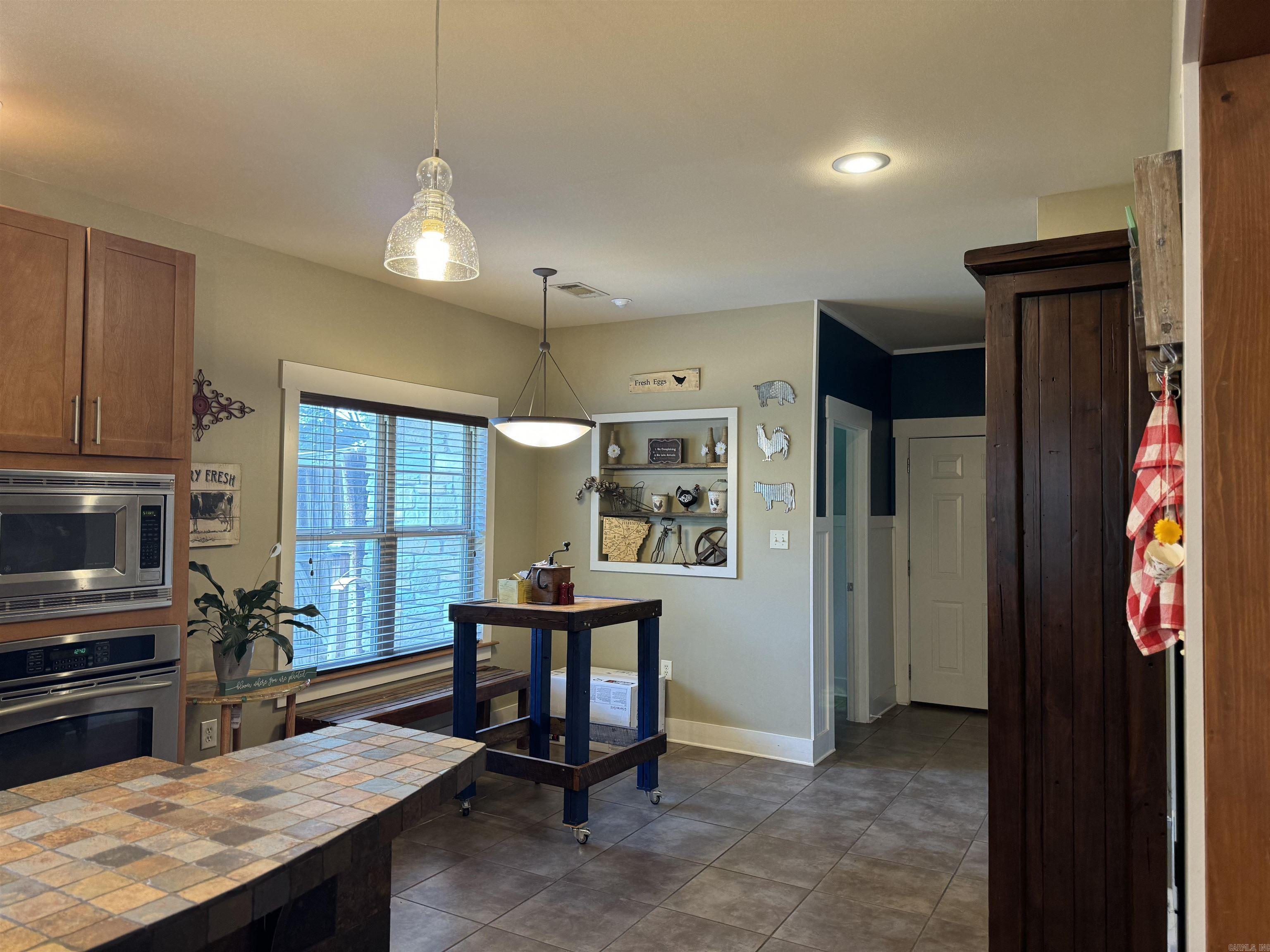 CANTERBURY PLACE - Residential